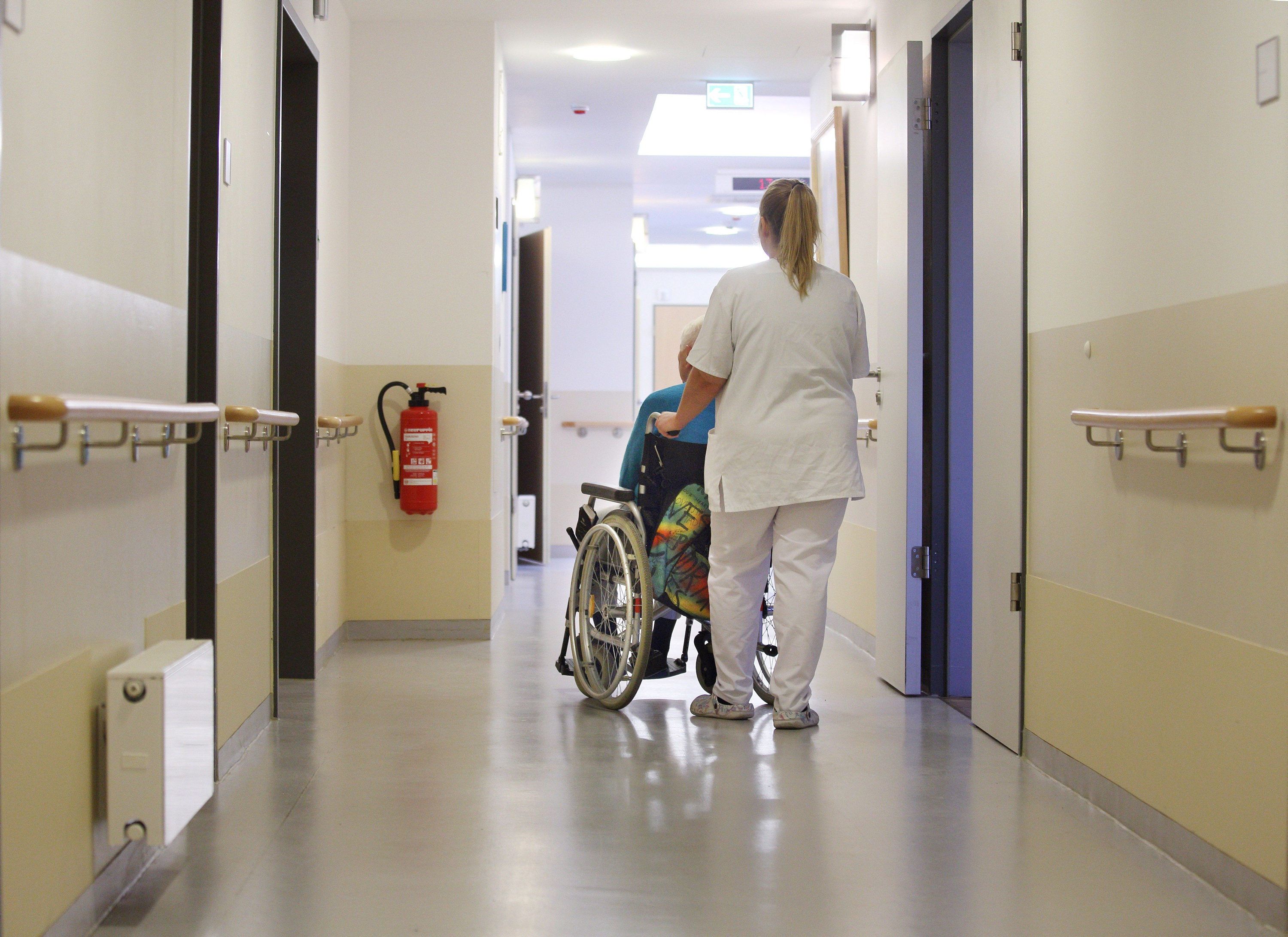 Rekord bei Pflegeausbildung in Deutschland: Rekordzahl bei Azubis