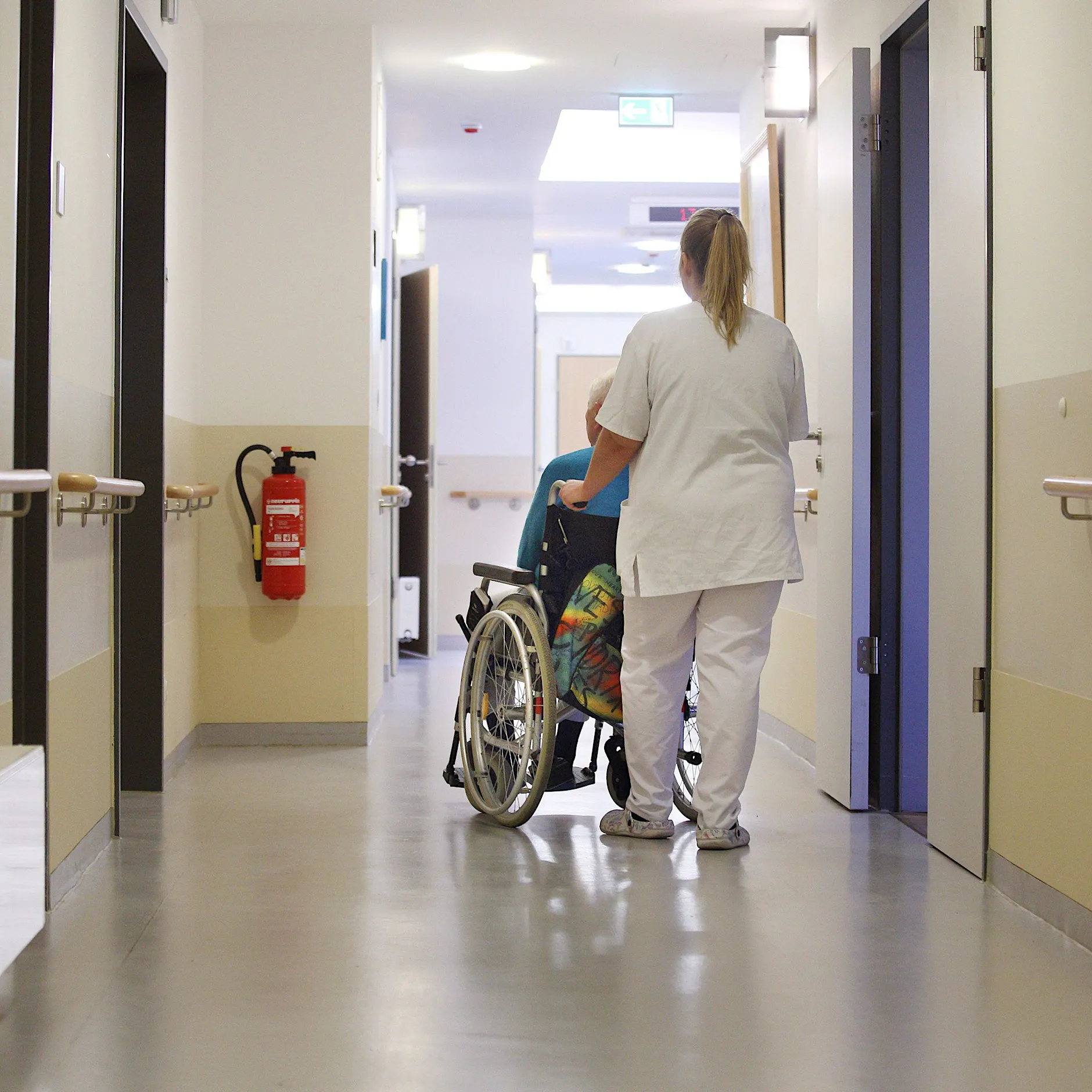 Rekord bei Pflegeausbildung in Deutschland: Rekordzahl bei Azubis