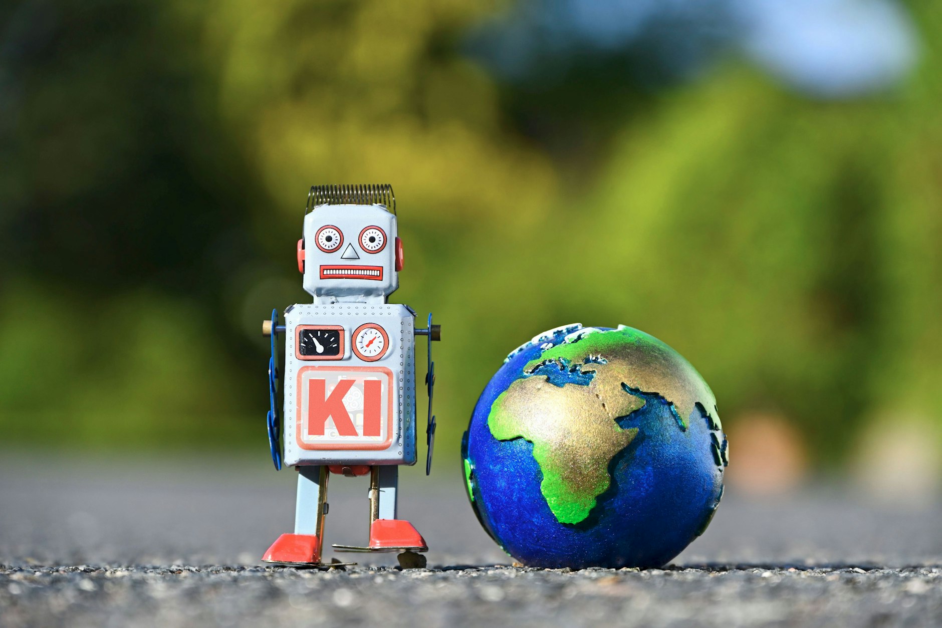 Beim sogenannten Turing Test gelingt es inzwischen Sprachmodellen die menschlichen Teilnehmer glaube zu lassen, sie hätten es mit einem Gegenüber aus Fleisch und Blut zu tun.