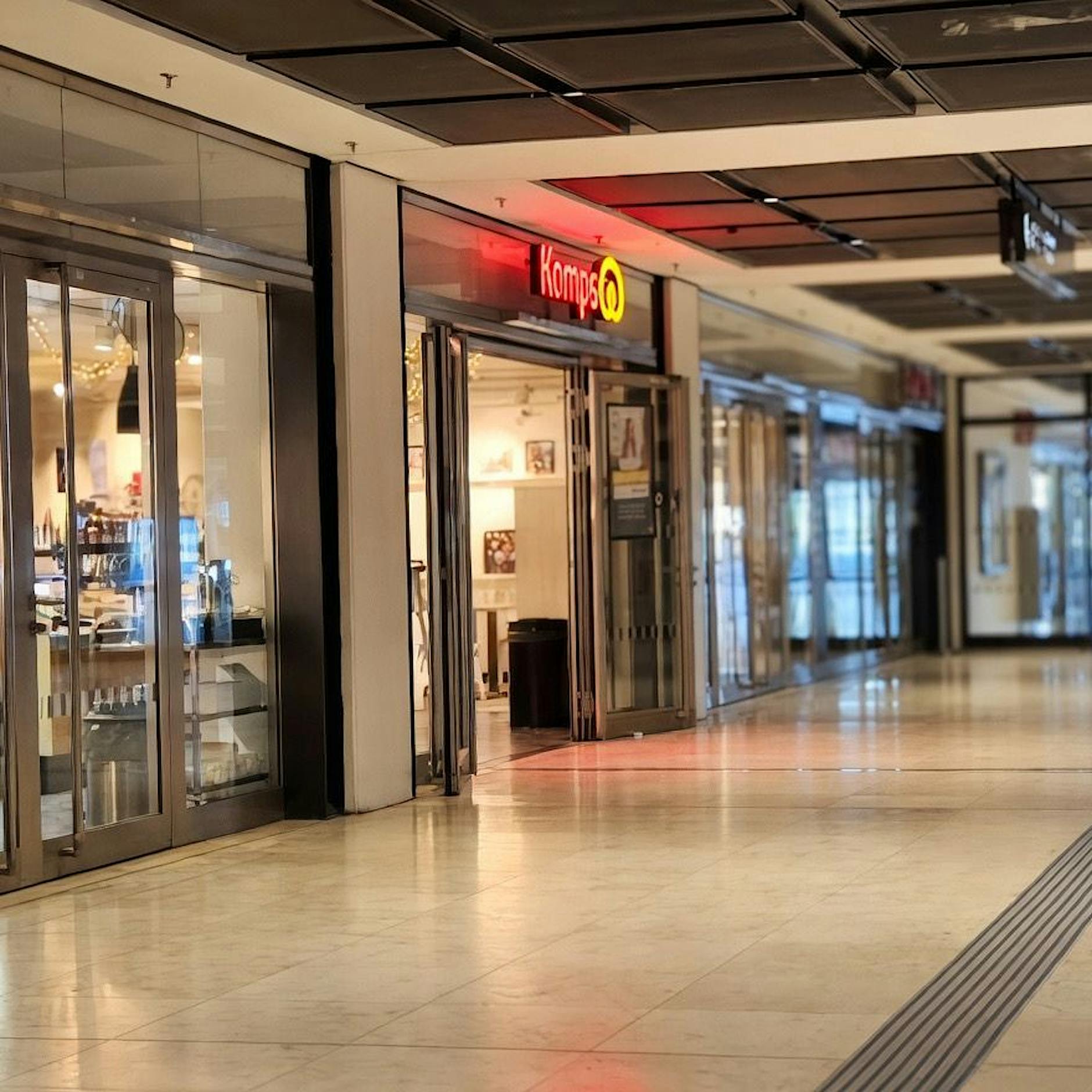 Keine Flüge, keine Kunden, keine Eile: Streiktag macht BER zum Lost Place