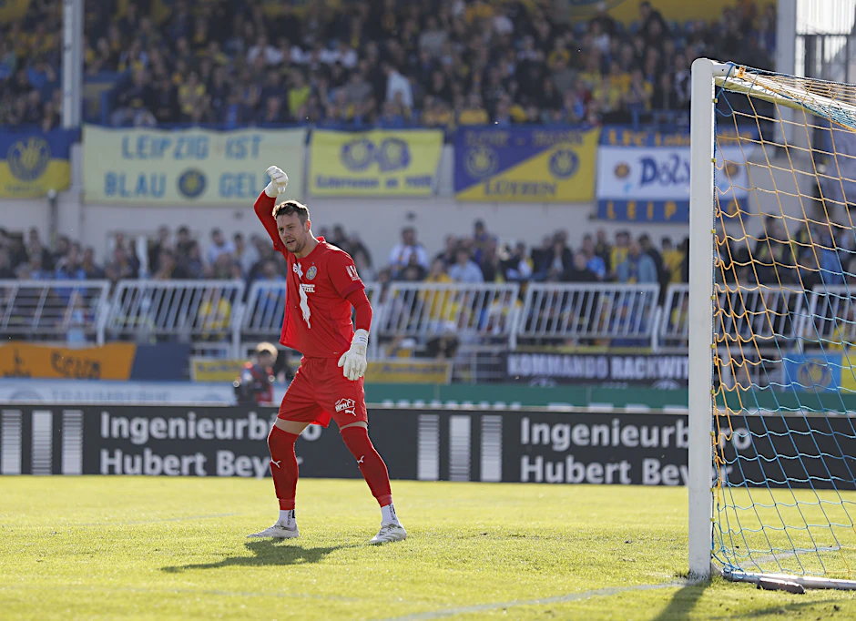 Loks Keeper Andreas Naumann: Der Lehrer hat seit seiner Verpflichtung eine beachtliche Bilanz vorzuweisen.