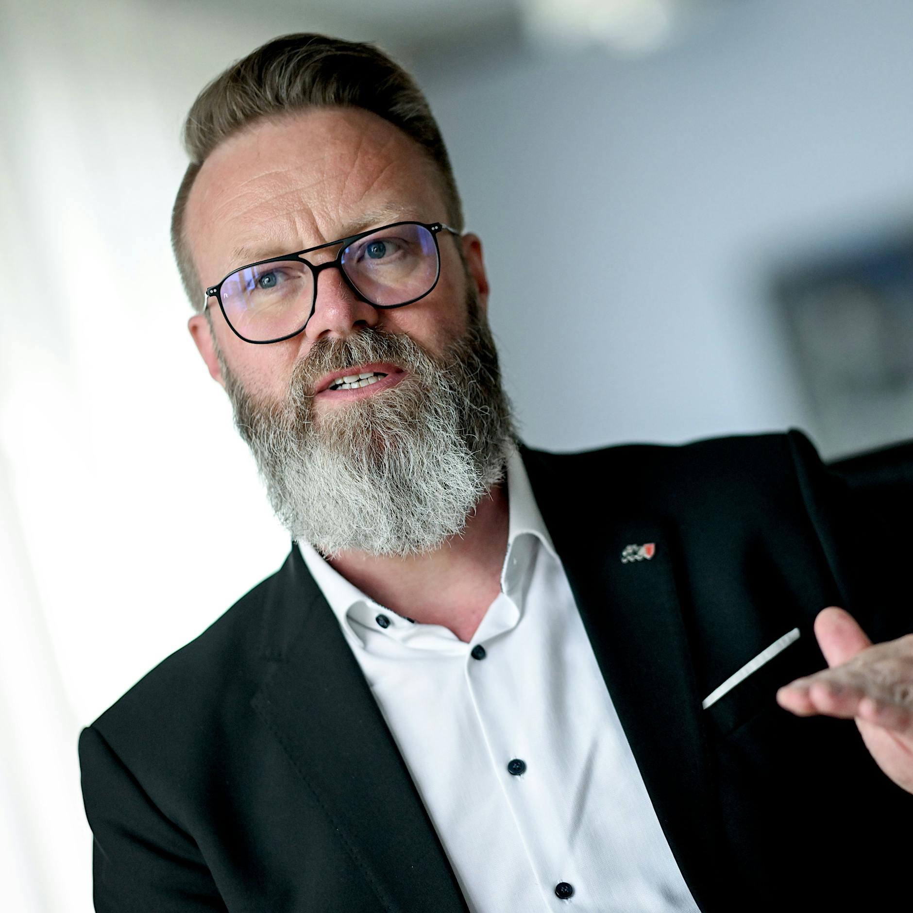 ARD-Sendung Maischberger: CDU-Politiker warnt vor „extrem gefährlicher“ Spritpreisbremse