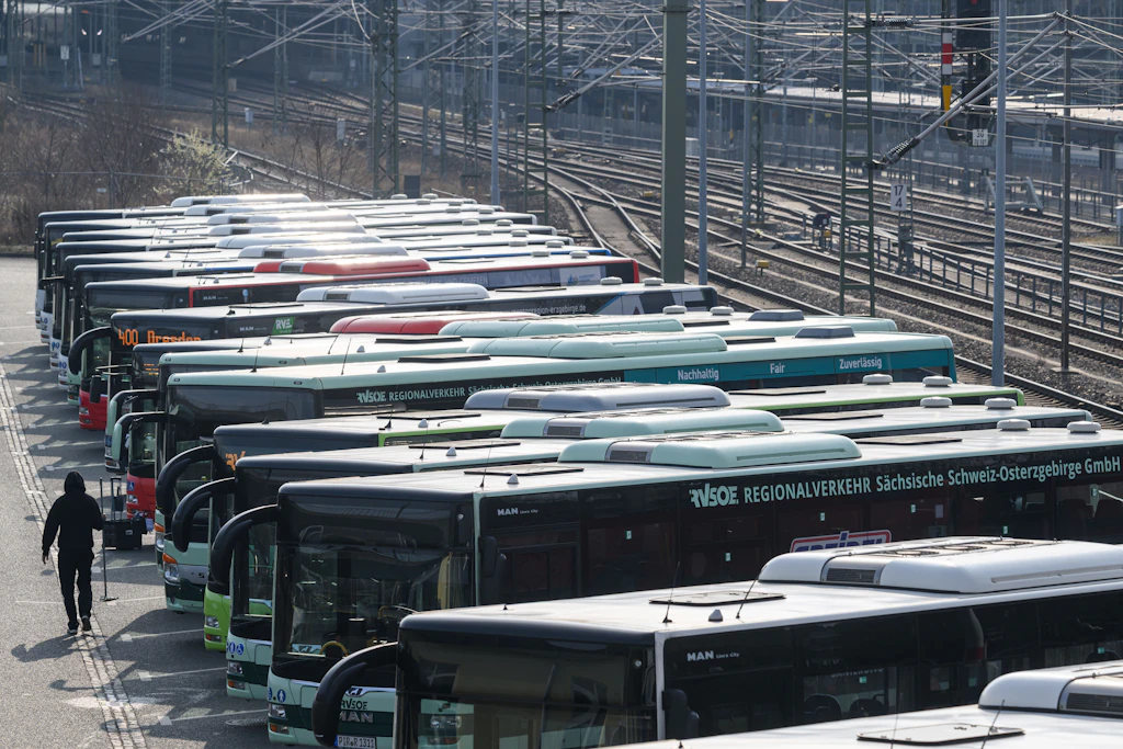Warnstreik legt Nahverkehr in Sachsens Toptourismusregion lahm