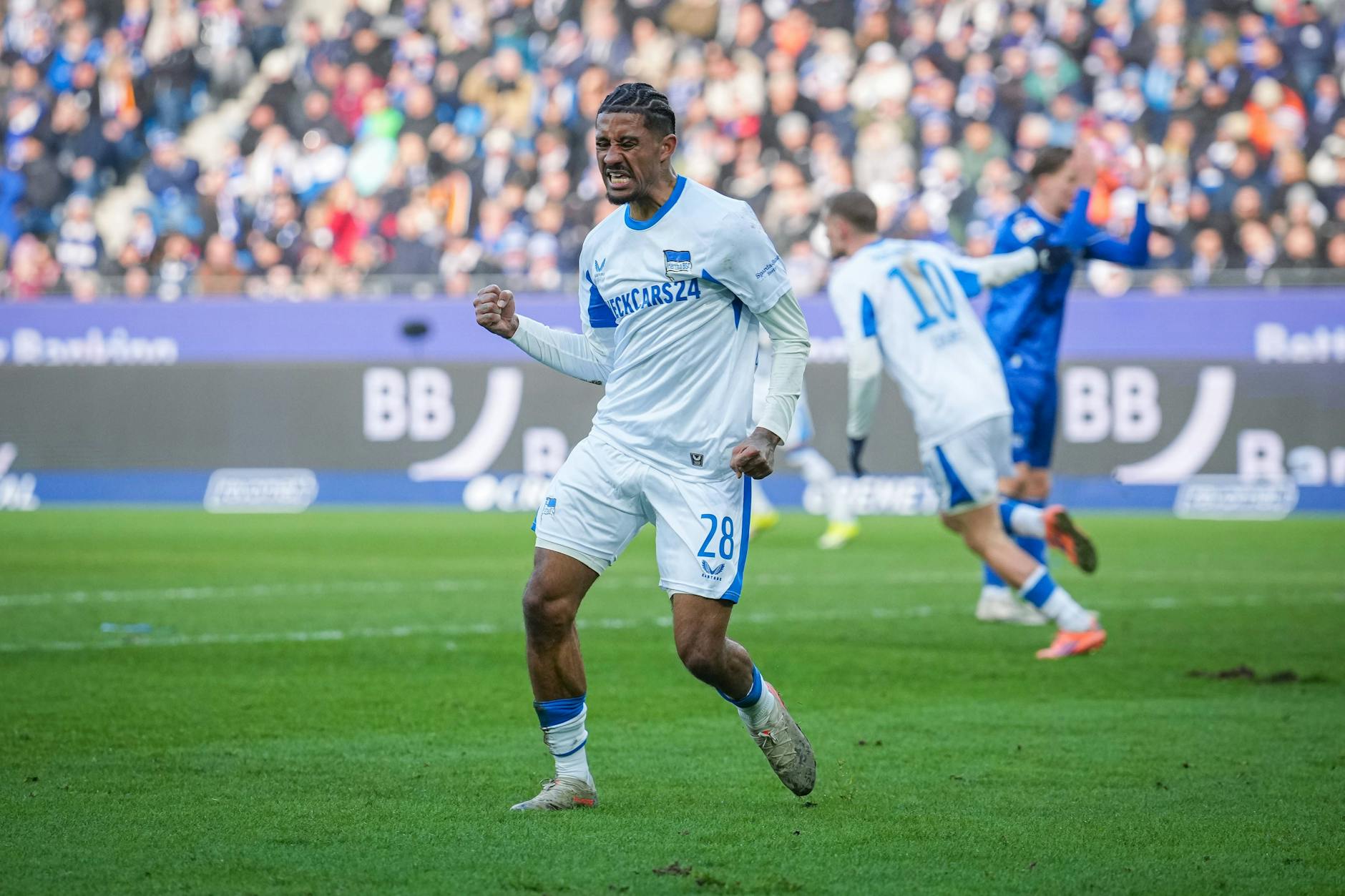 Nach seinem Comeback machte Jeremy Dudziak in seinem zweiten Spiel für Hertha BSC sein erstes Tor beim 2:2 in Karlsruhe.