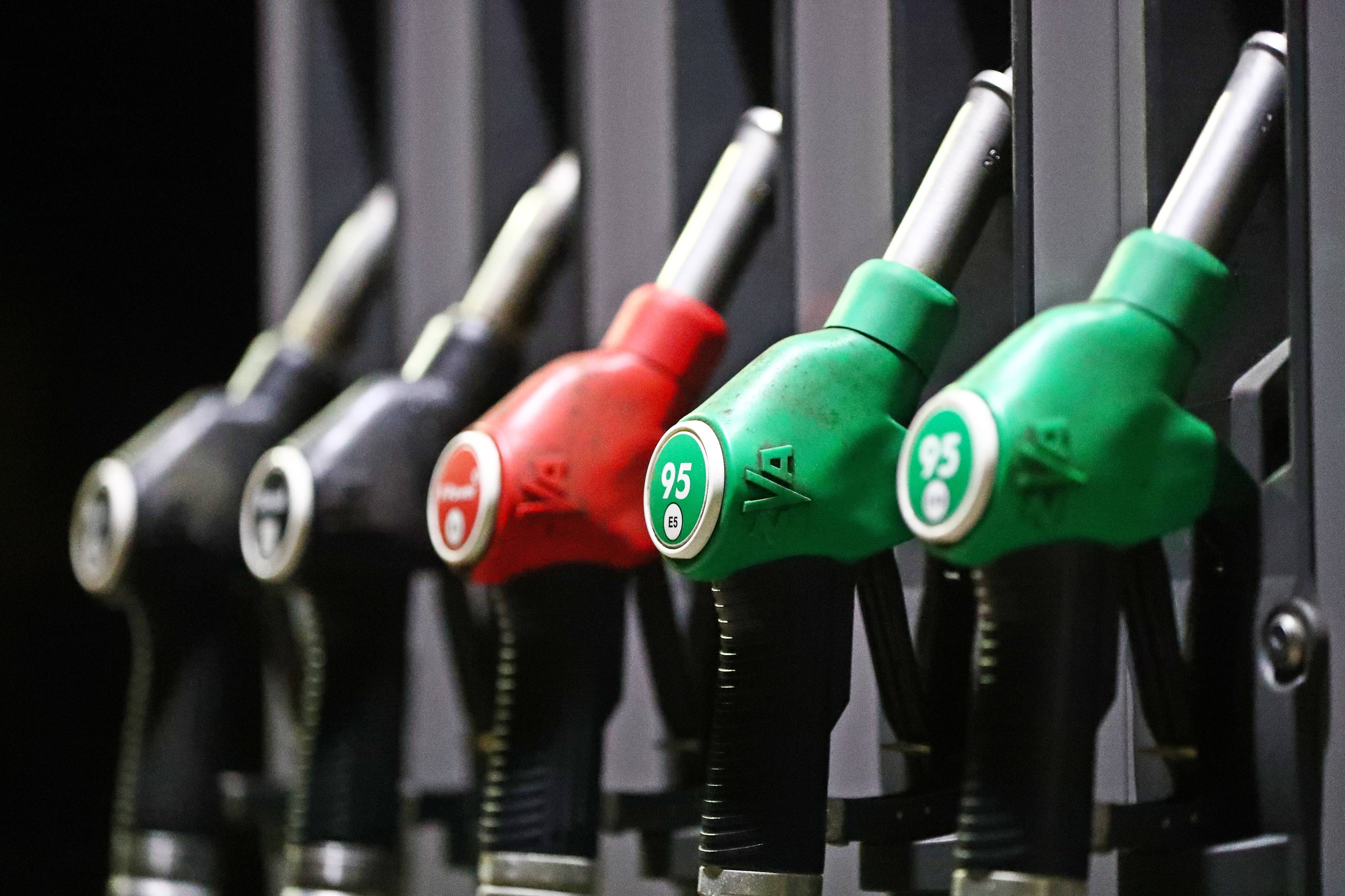 ADAC: Spritpreise in Deutschland leicht gesunken