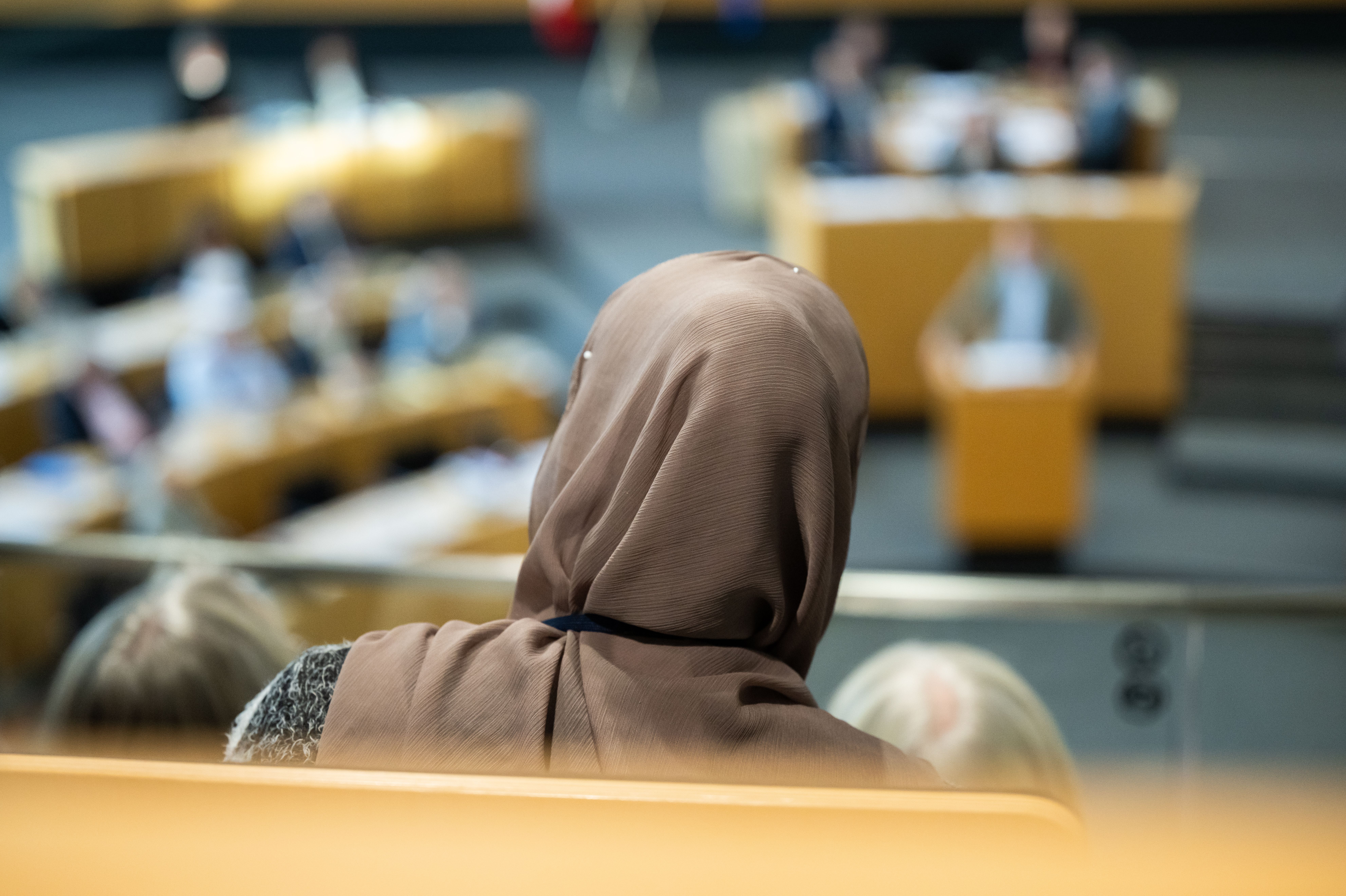 Grüne fordern mehr Rechte und Schutz für Muslime