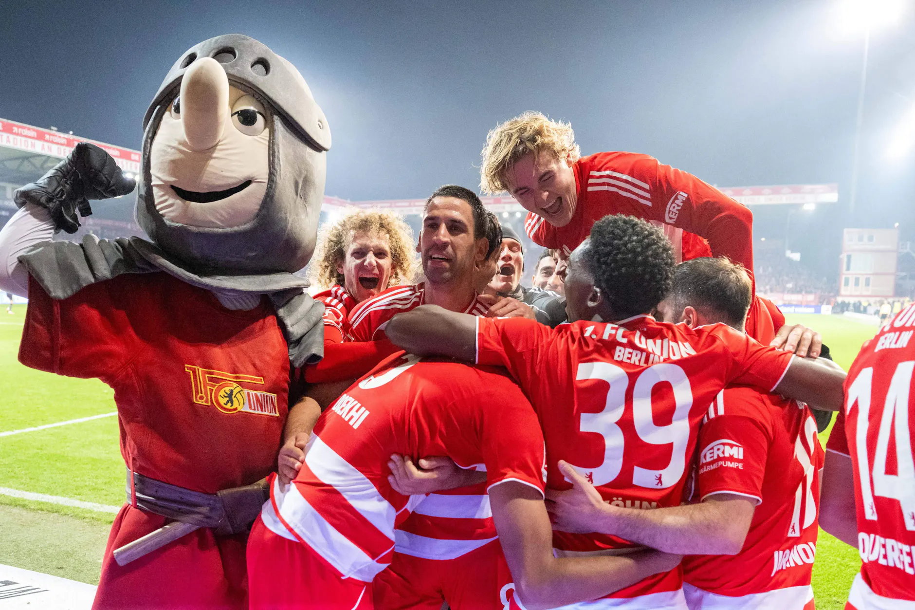 Im Hinspiel in Köpenick jubelte der 1. FC Union Berlin gegen den FC Bayern München über ein 2:2.