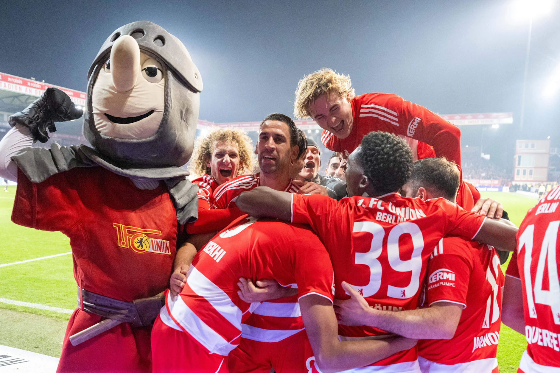 Im Hinspiel in Köpenick jubelte der 1. FC Union Berlin gegen den FC Bayern München über ein 2:2.