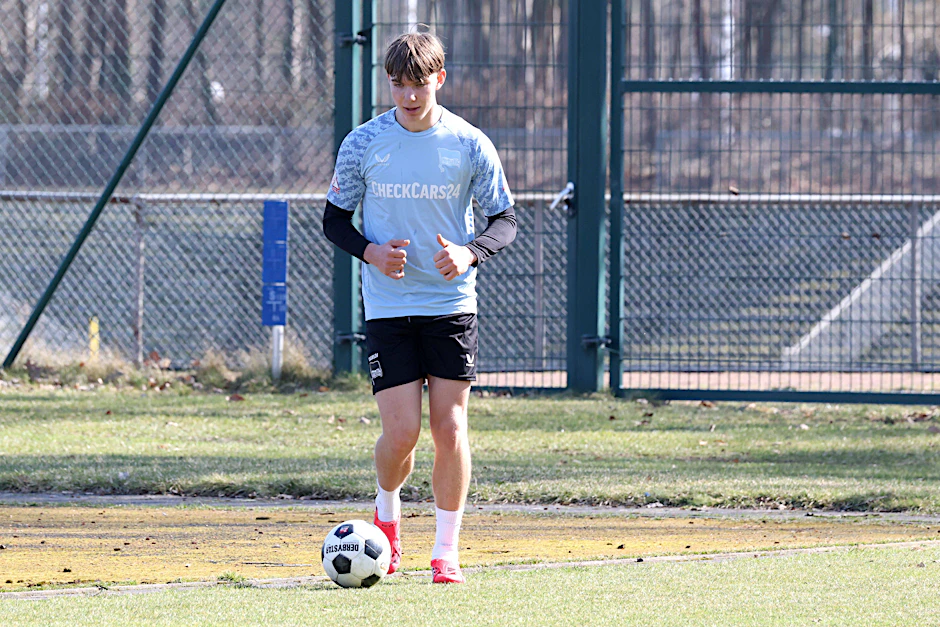 Kennet Eichhorn macht nach seiner Knöchelverletzung wieder seine ersten Trainingseinheiten.
