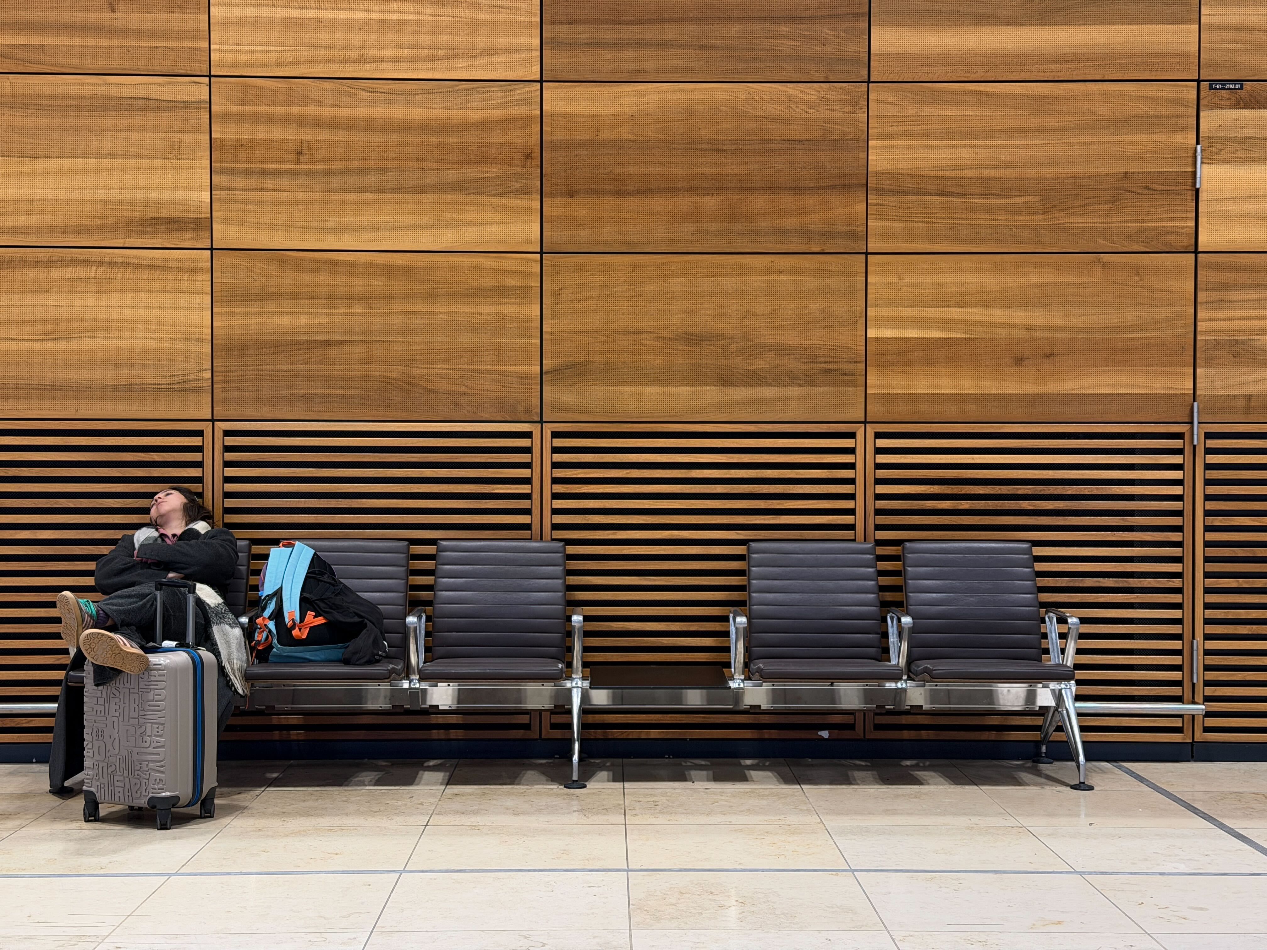 Image - Totalausfall statt Teilbetrieb: Warum bei Streiks am BER oft alles still steht