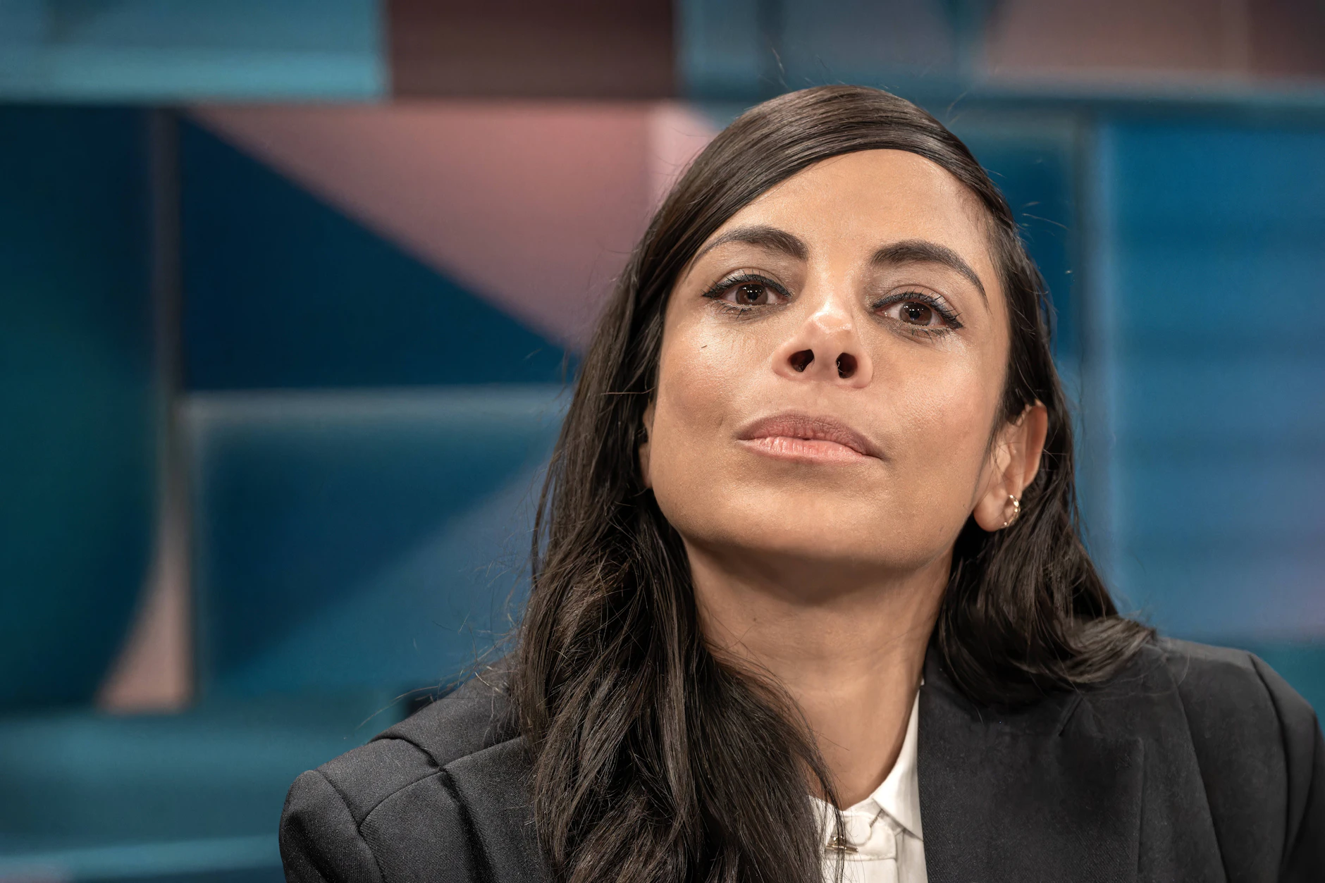 Schauspielerin und Moderatorin Collien Fernandes macht ihrem Ex-Mann Christian Ulmen schwere Vorwürfe.