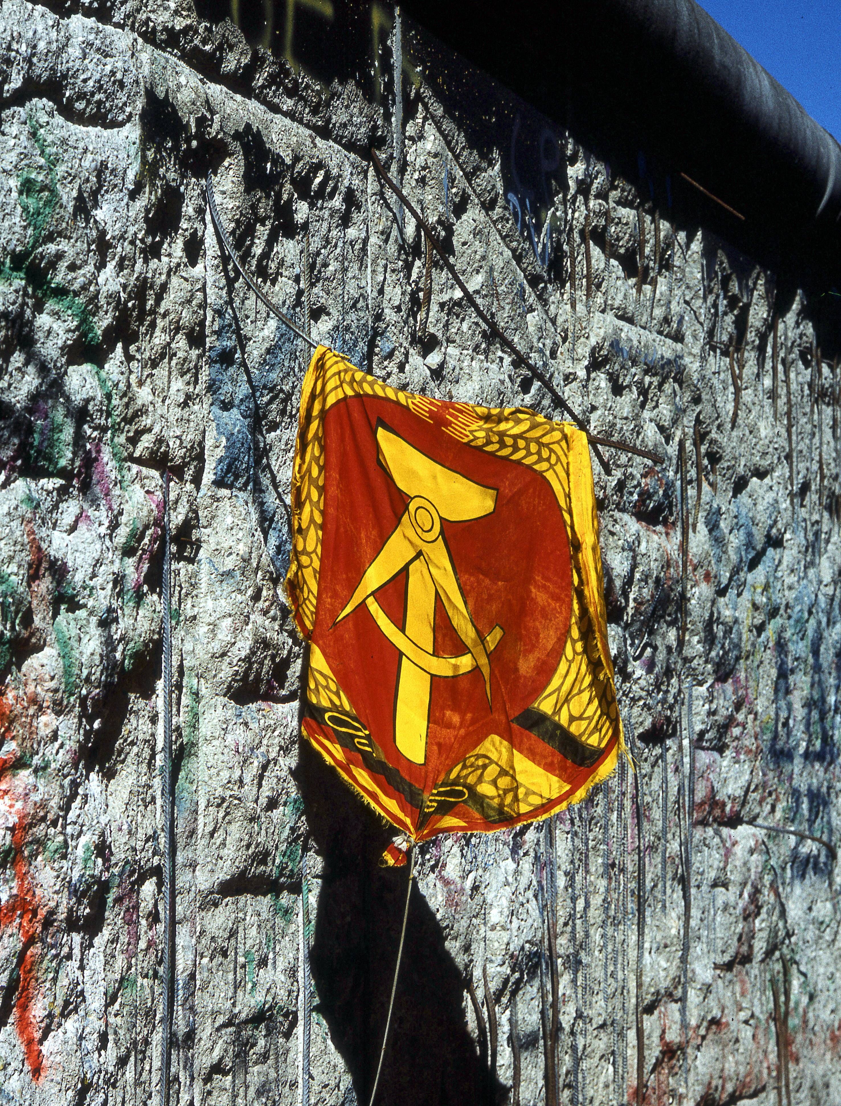 Image - Leben in halb Ost, halb West: Eine Ostdeutsche zieht Bilanz nach 70 Jahren