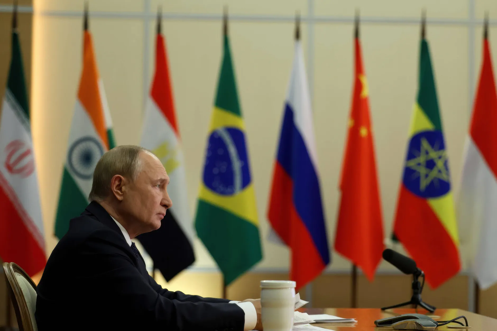Putin setzt auf Brics als Gegenmodell. Doch die USA erhöhen den Druck auf Südafrika und stellen auch Brics Pay infrage.