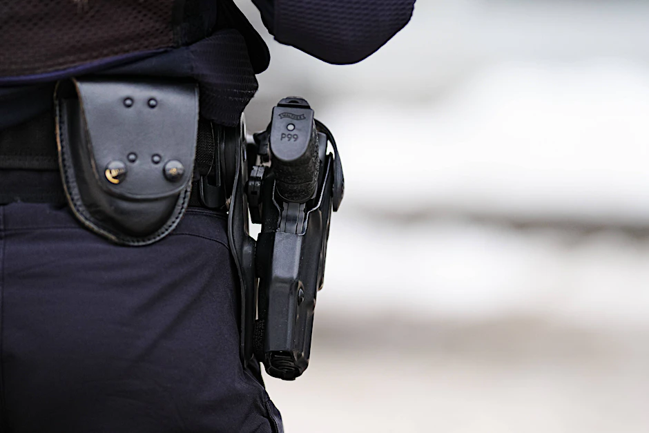 In drei Fällen sind bei der Brandenburger Polizei Dienstwaffen verloren gegangen.