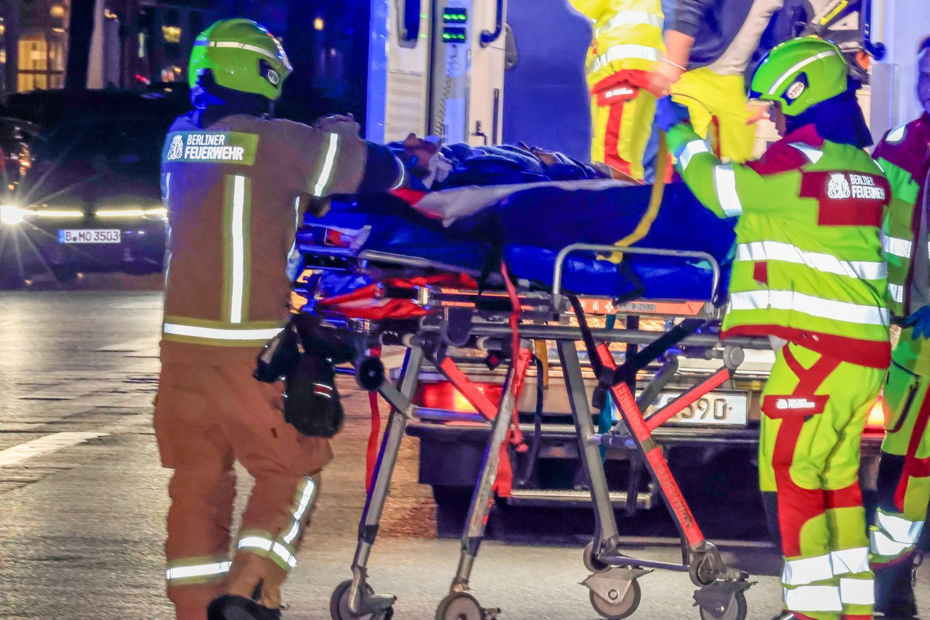 Die Fahrerin kam sofort ins Krankenhaus.