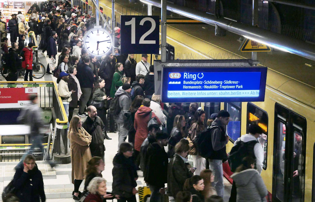 Bauarbeiten bei der Berliner S-Bahn in den Osterferien: Informationen für Fahrgäste