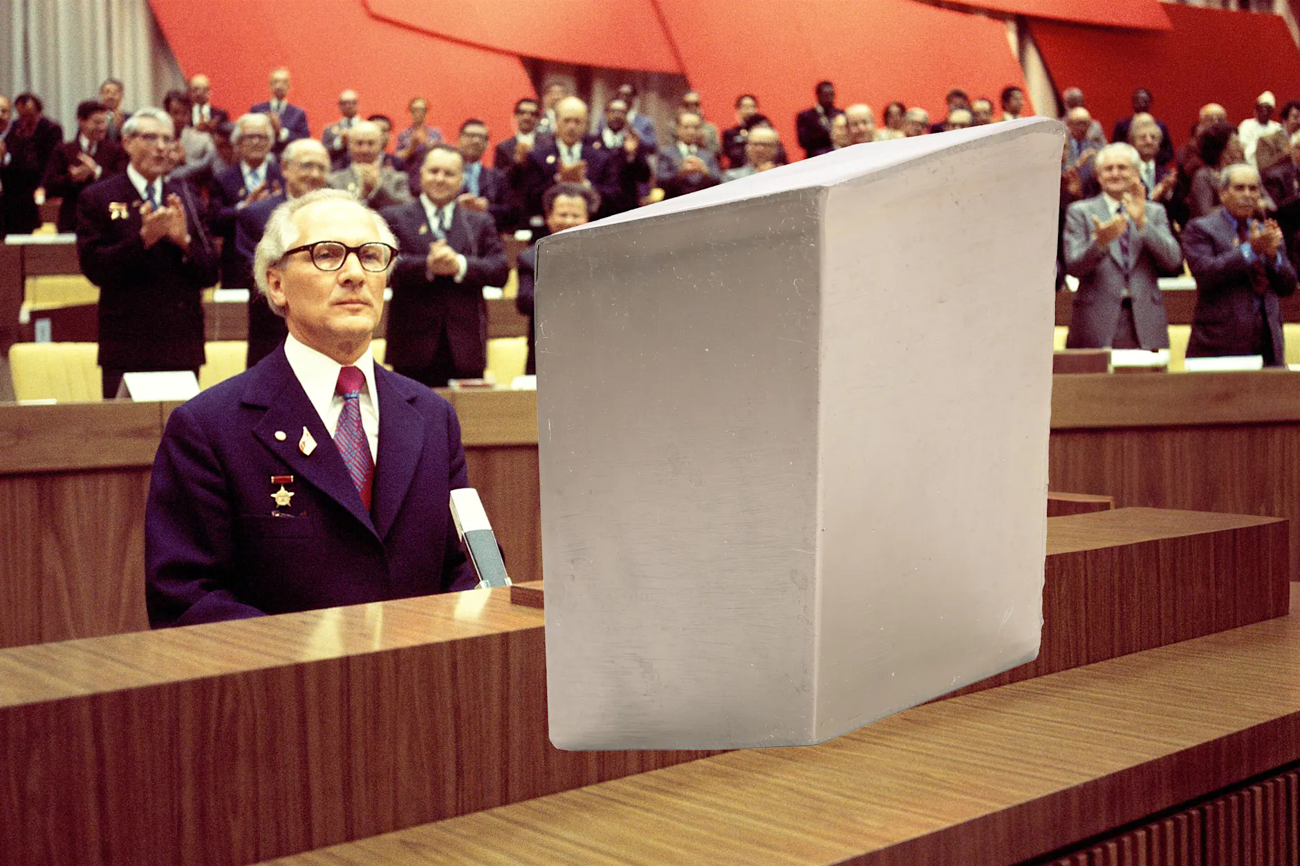 Dieses Metallstück aus der DDR kennt jeder! Wissen Sie, was es ist?