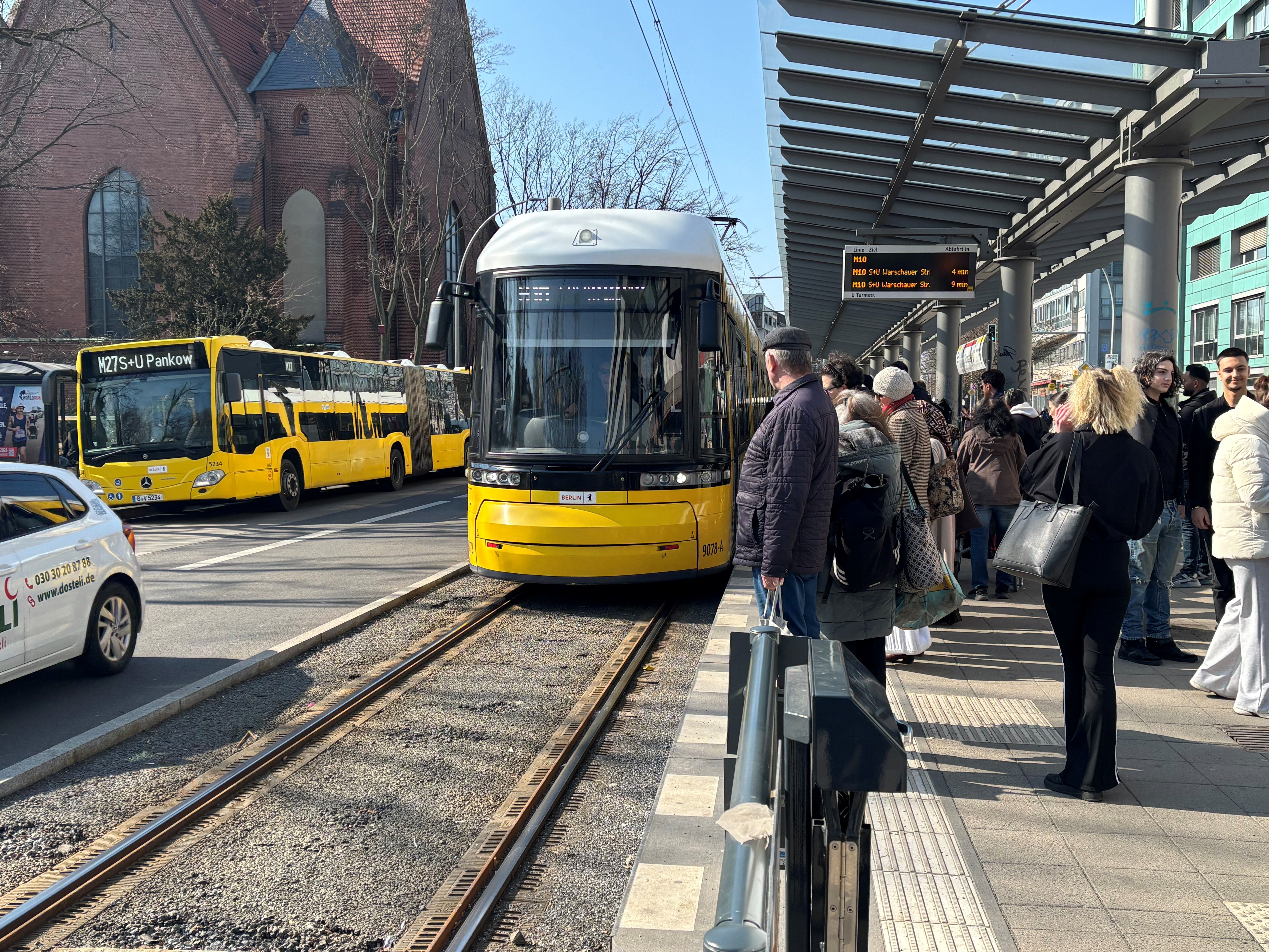 Stillstand statt Verkehrswende: Berlin kürzt beim Tram-Ausbau drastisch