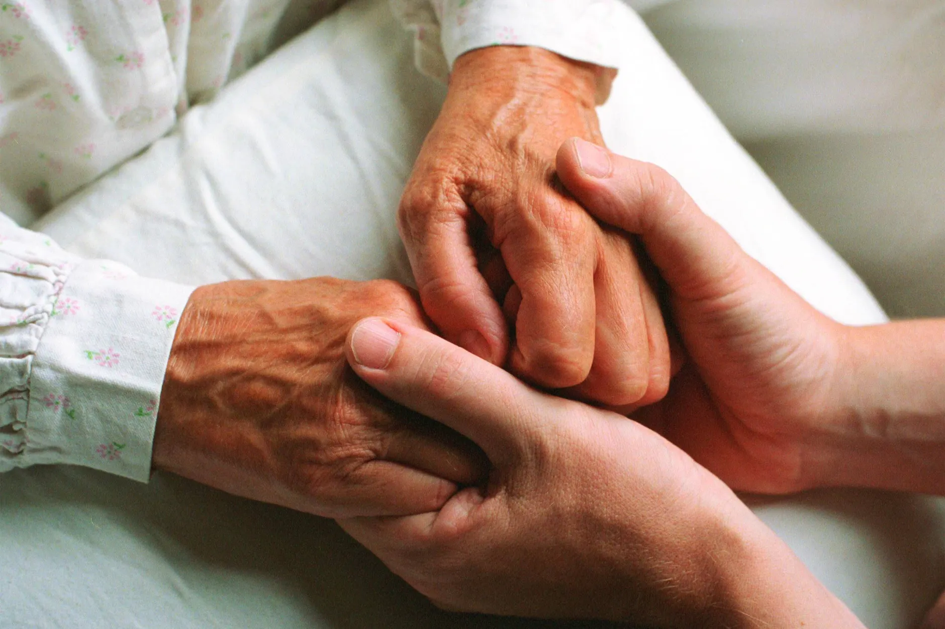 Alarmierende Studie: Viele Pflegebedürftige verzichten auf Hilfe!