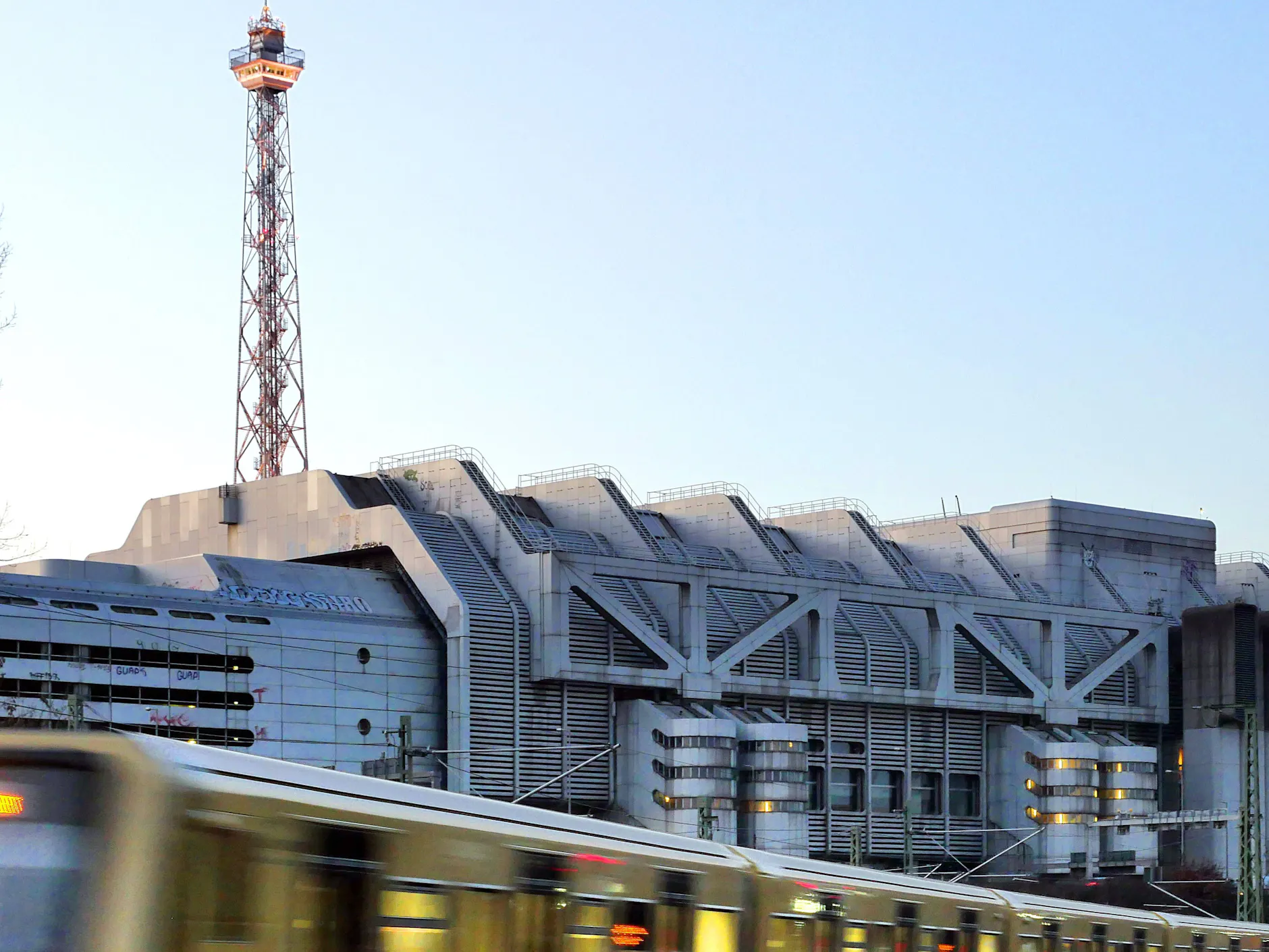 Der Funkturm hat eine rege Geschichte.