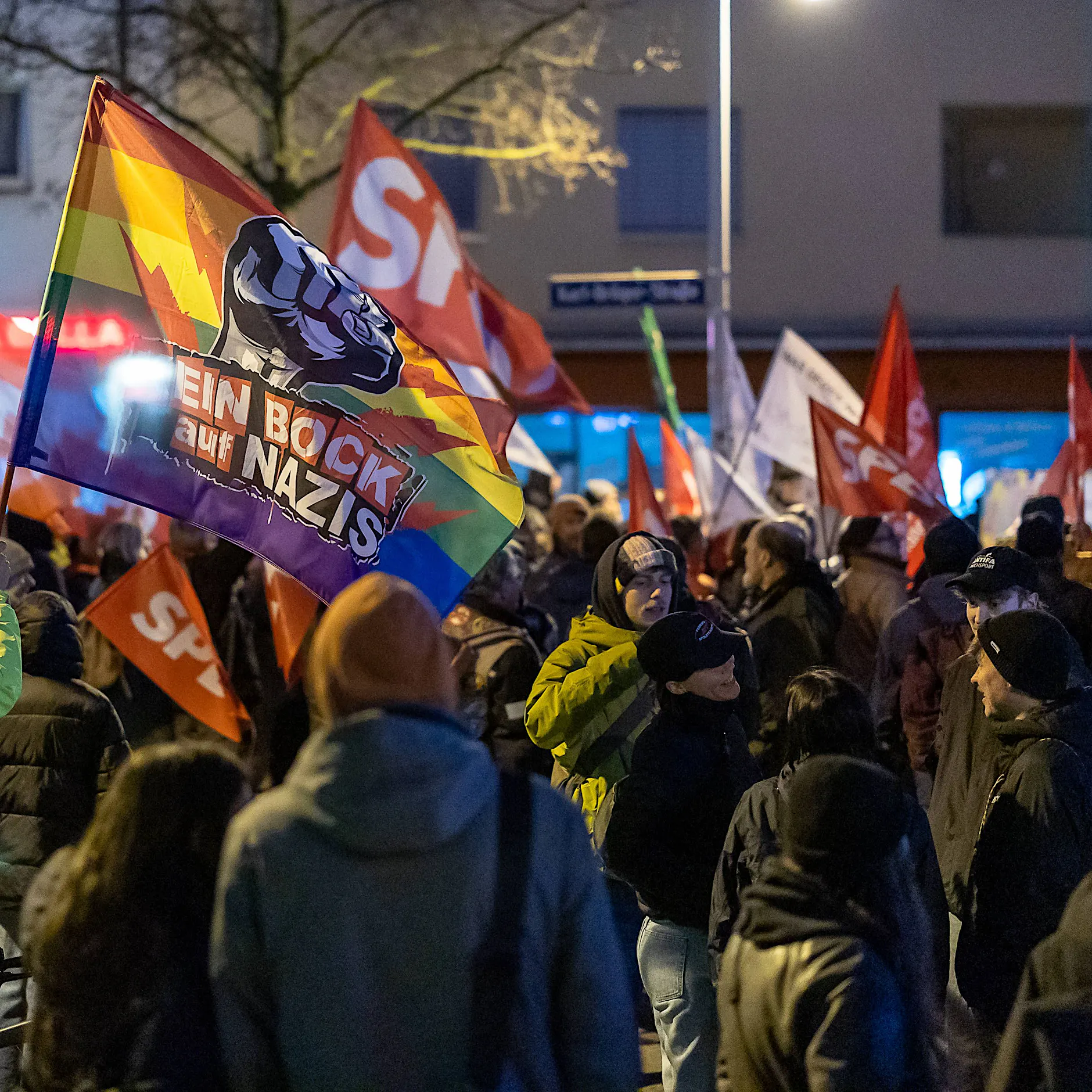 Kurswechsel: Bundesregierung richtet NGO-Förderung neu aus