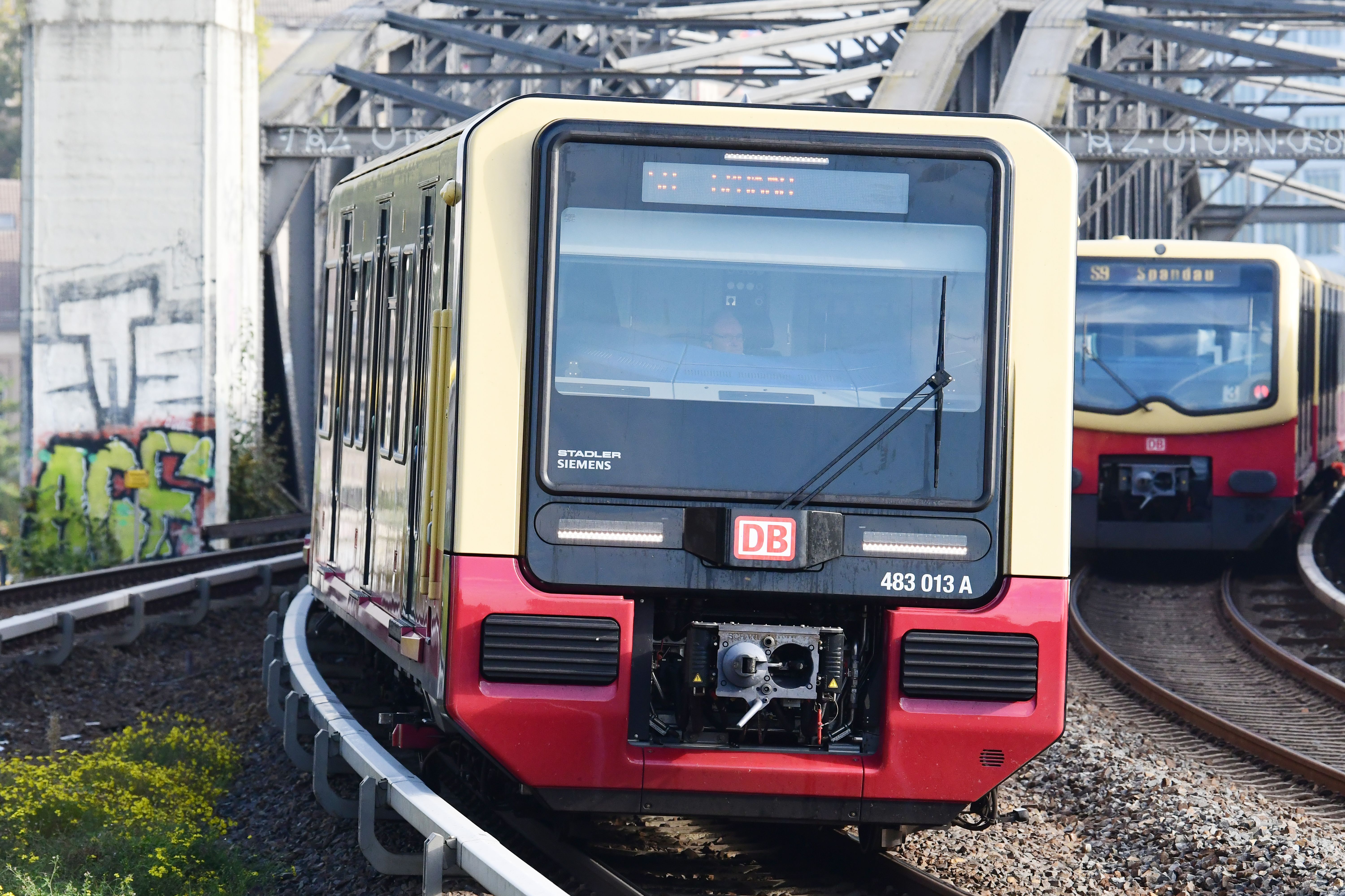 Berlin und Brandenburg führen ermäßigtes Deutschlandticket für Azubis ein