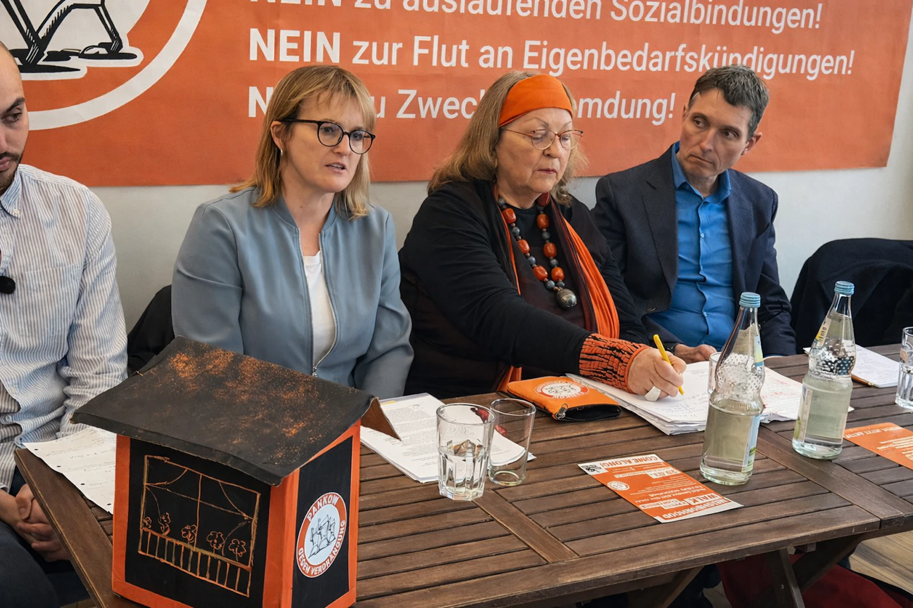 Diskussion bei der Initiative „Pankow gegen Verdrängung“.