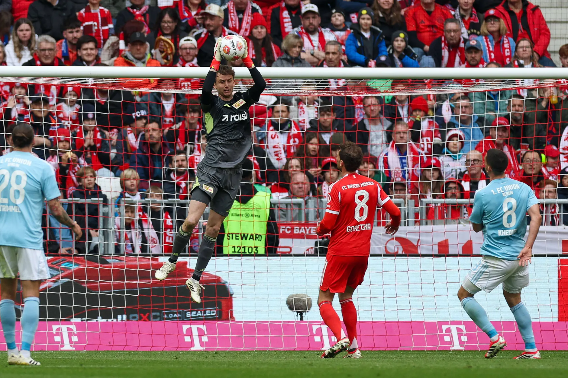 Union-Torhüter Frederik Rönnow erlebte bei seiner Rückkehr zwischen die Pfosten einen bitteren Nachmittag.