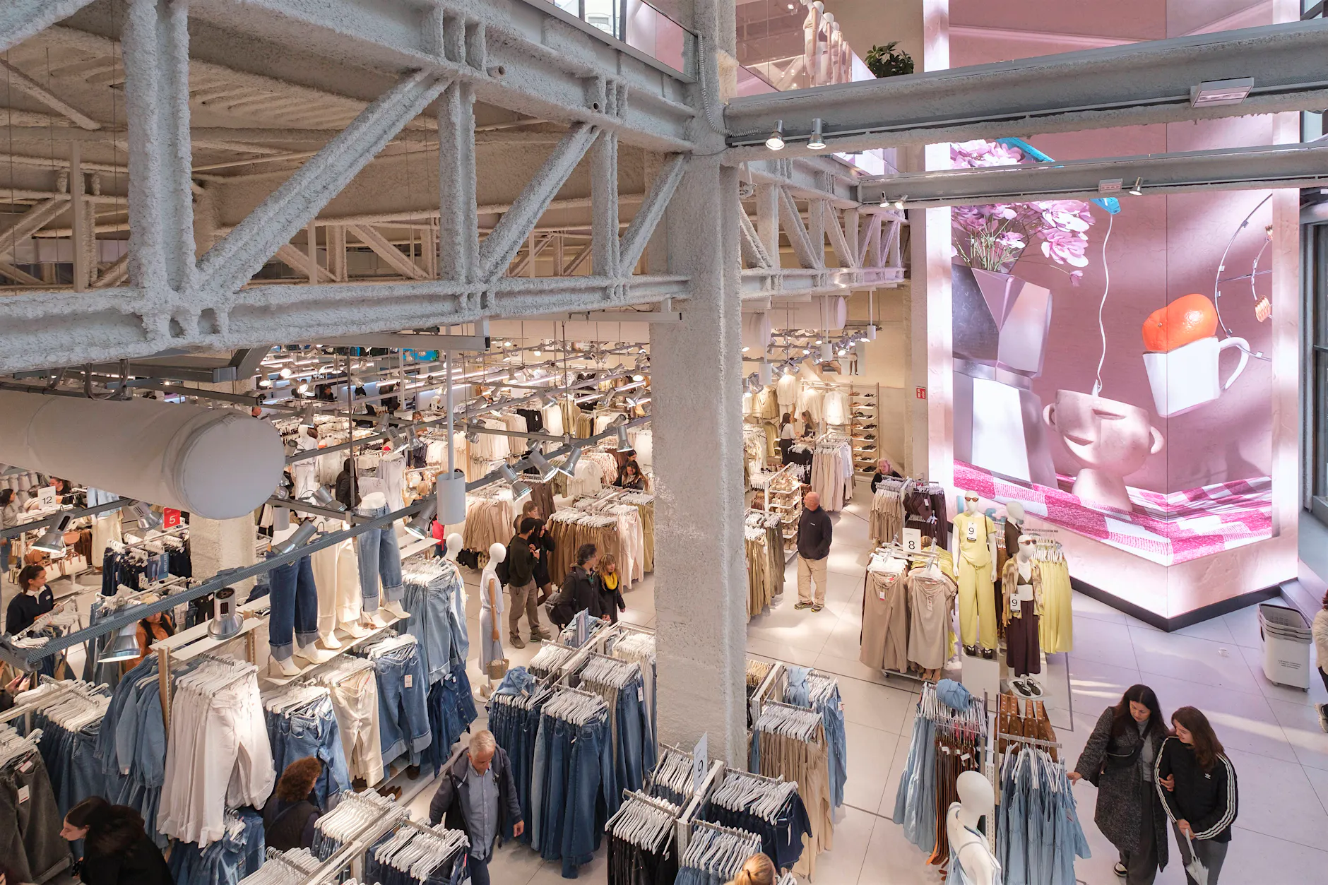 Konkurrenz für Kik und Takko: Modekette Lefties erobert Deutschland