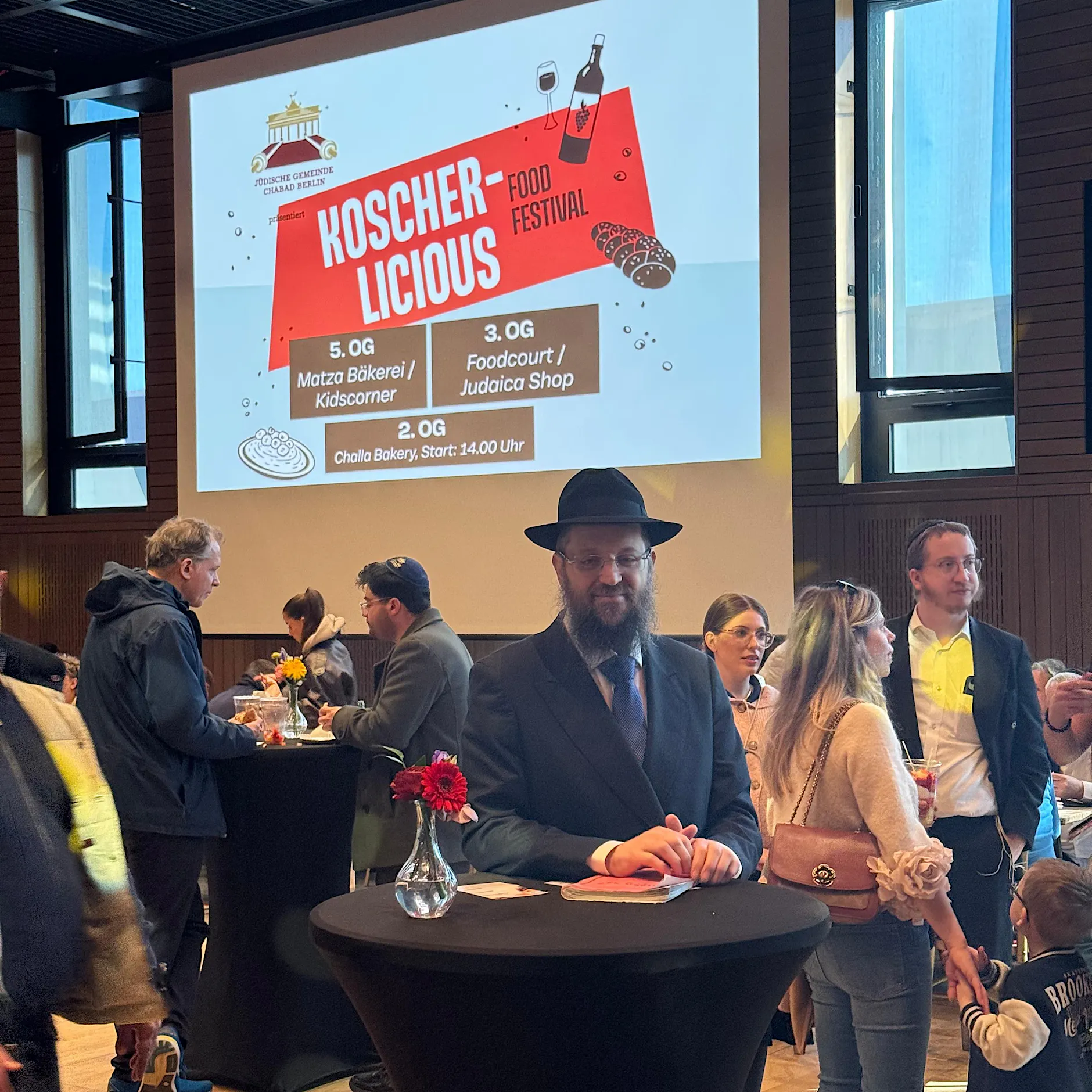 Jüdische Gemeinde Chabad Berlin: Streetfood-Festival Koscherlicious lockt mehr als 2000 Besucher an