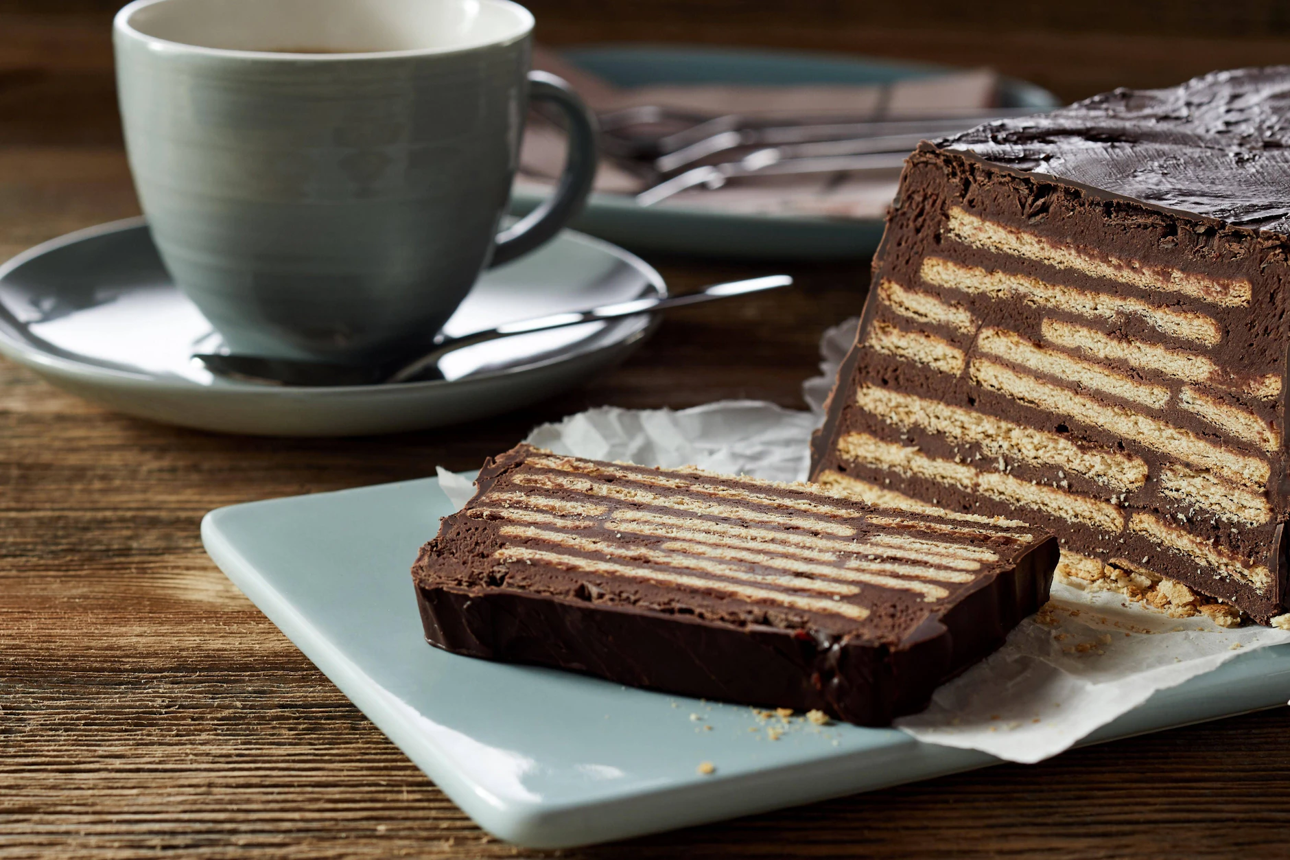 Ein Keks-Kakao-Brikett: Mehr als eine Scheibe Kalter Hund schafft man meistens nicht. 