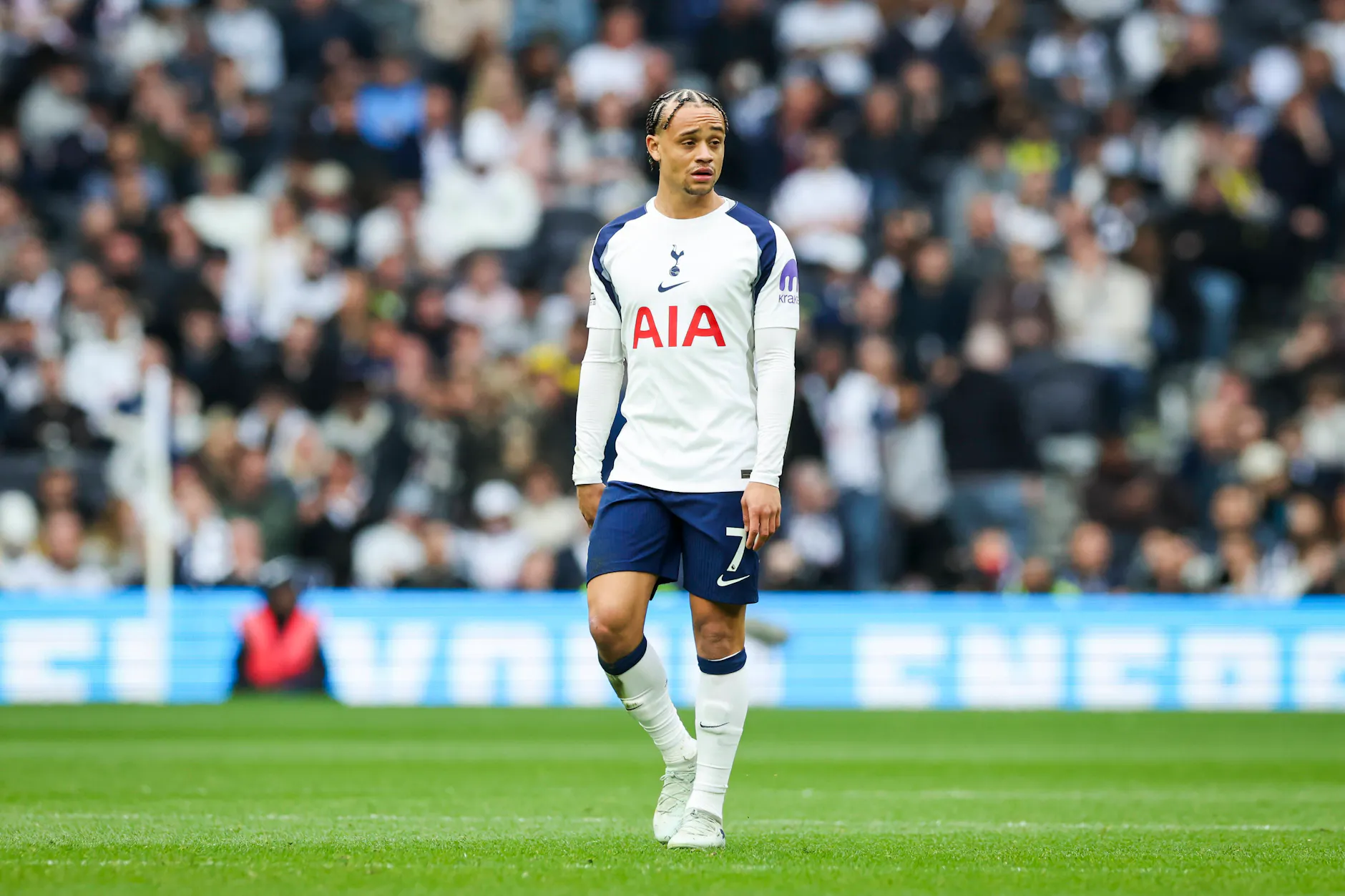 Ex-Bundesliga-Star Xavi Simons droht mit Tottenham Hotspur der Abstieg aus der Premier League.