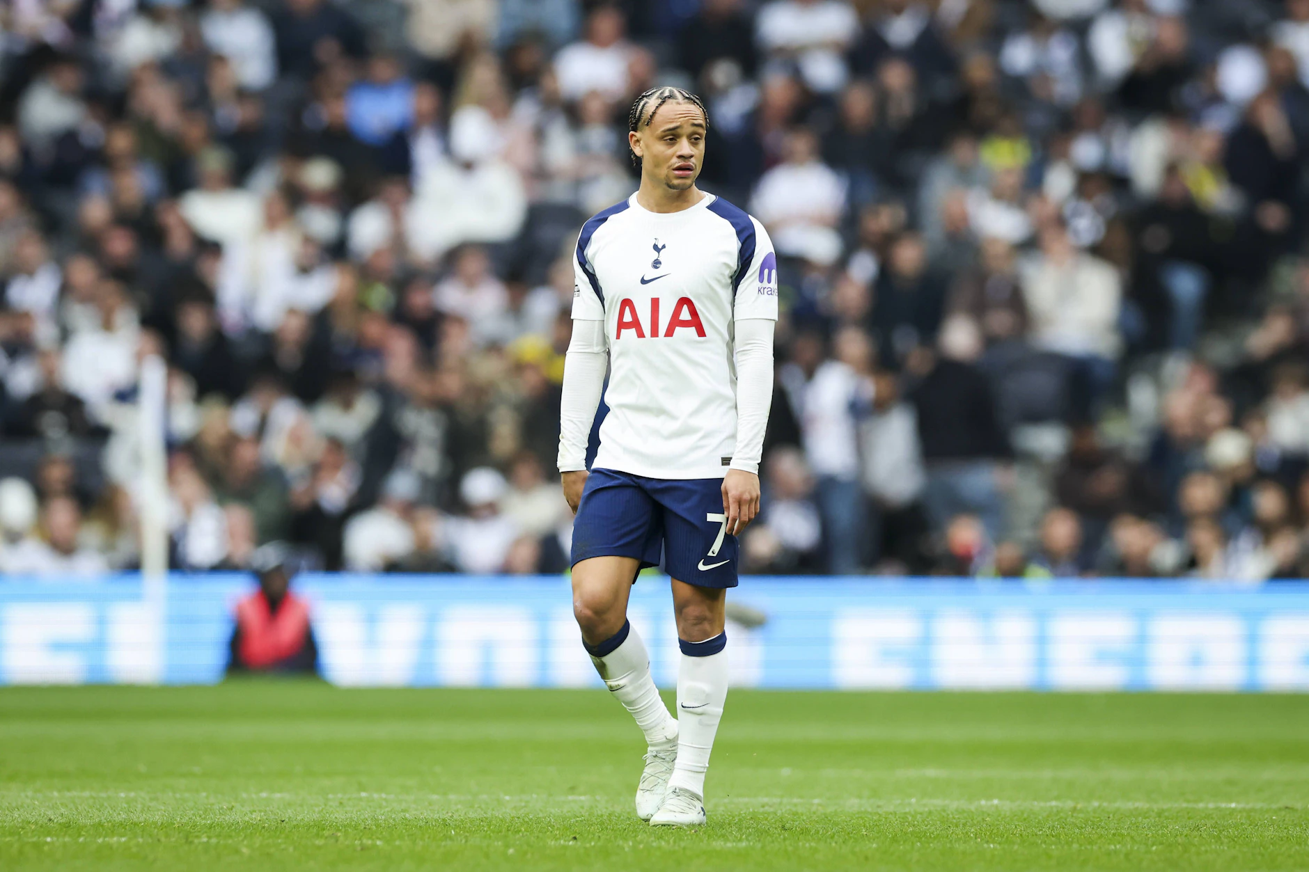 Ex-Bundesliga-Star Xavi Simons droht mit Tottenham Hotspur der Abstieg aus der Premier League.