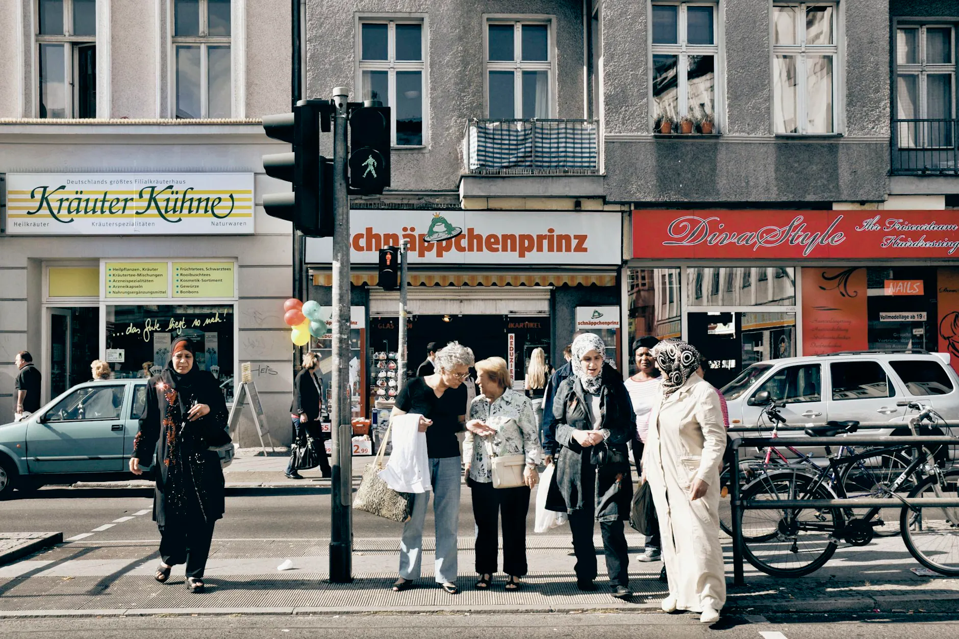Was, wenn man sich nie ganz erlaubt anzukommen?