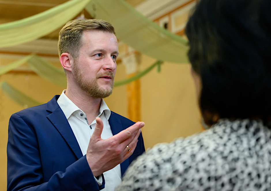 Martin Heusler (CDU) gewann die Stichwahl zur Landratswahl im Kreis Spree-Neiße.