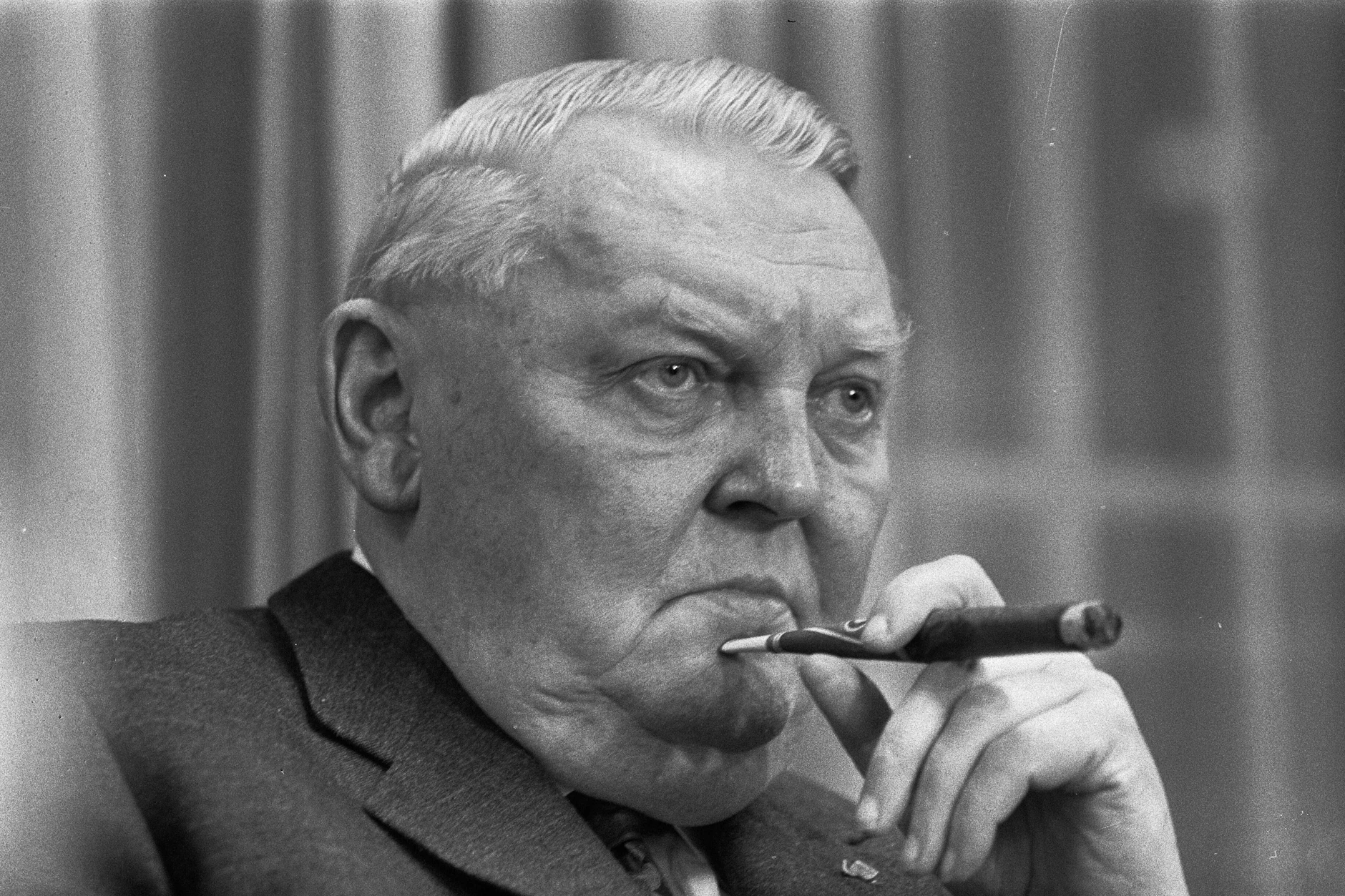 Ludwig Erhard, Architekt der sozialen Marktwirtschaft und Bundeskanzler von 1963 bis 1966, setzte auf Ordnung statt Staatslenkung.