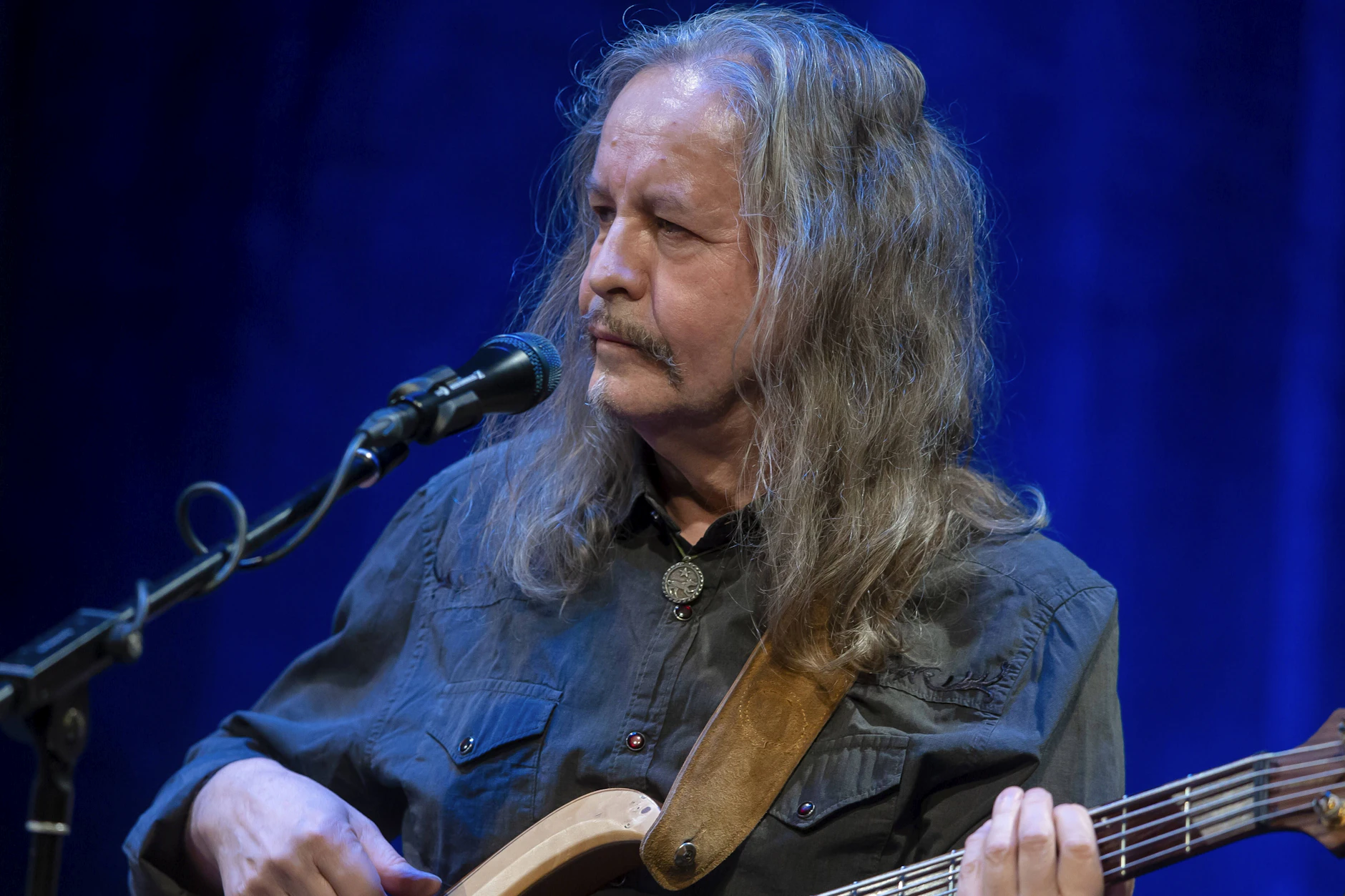 Bassist Peter Rasym, ehemals Mitglied der Puhdys, gehört seit ein paar Jahren zu Renft.