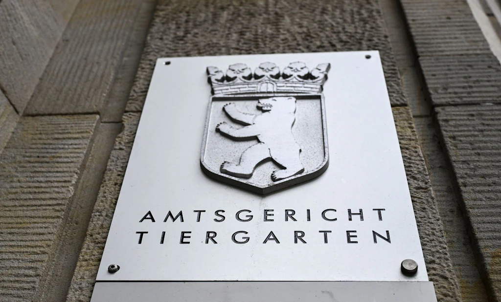 Rassismus-Fall vor Gericht: Prozess um Angriff in der U-Bahn gegen Auflagen eingestellt