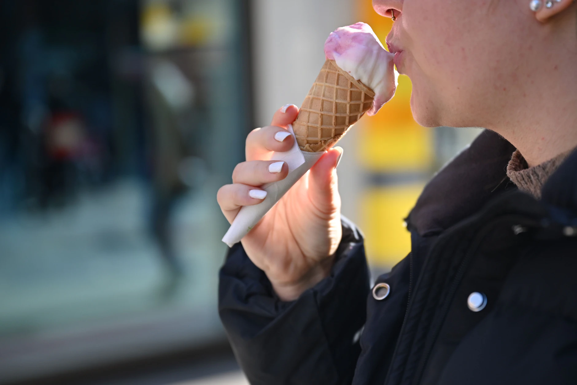 Eis für unter zwei Euro für die Kugel ist ein Schnäppchen.