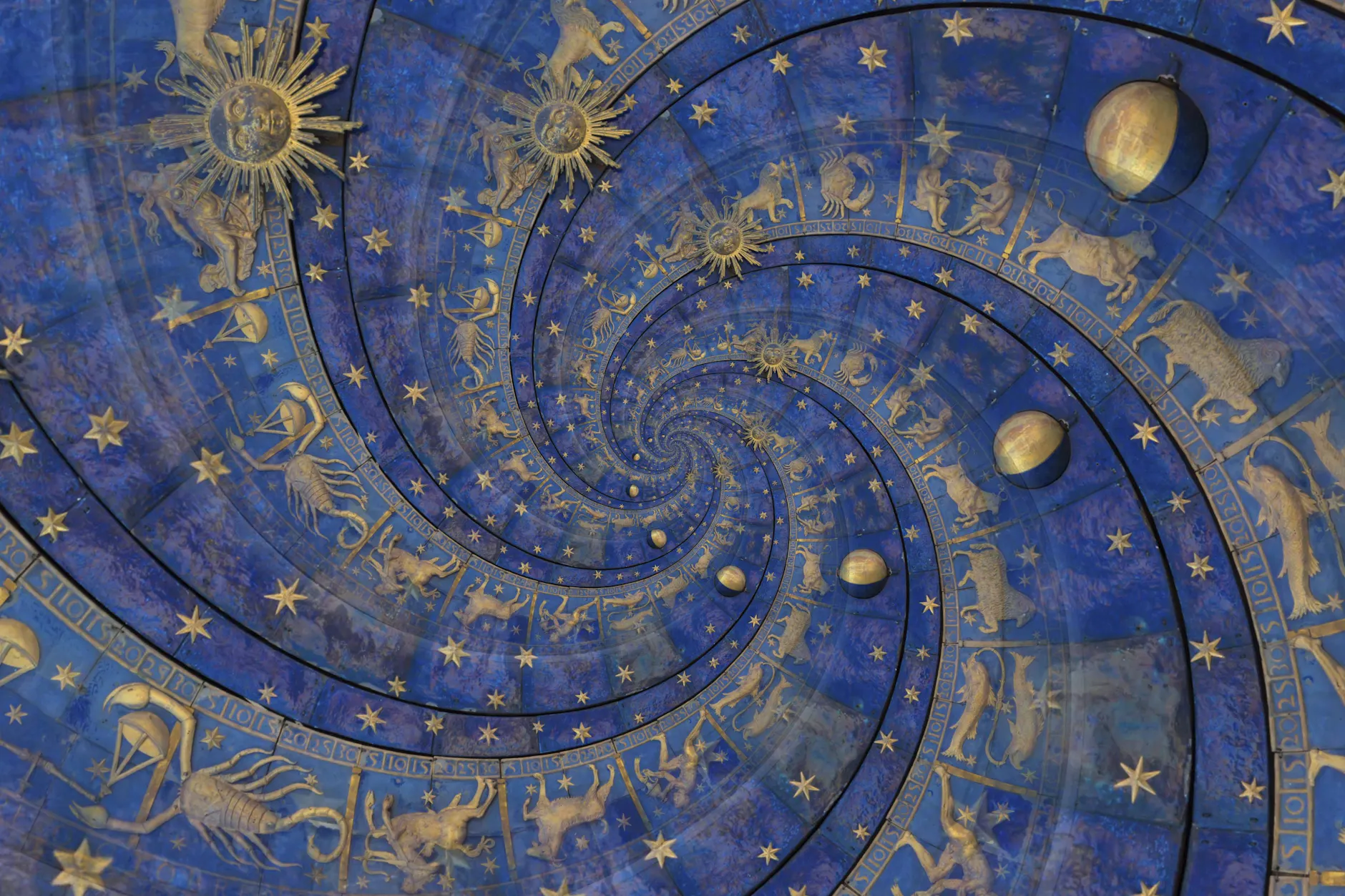 Die Sterne in Bewegung: Ihr Tageshoroskop zeigt, welche Energien heute auf Ihr Sternzeichen wirken.