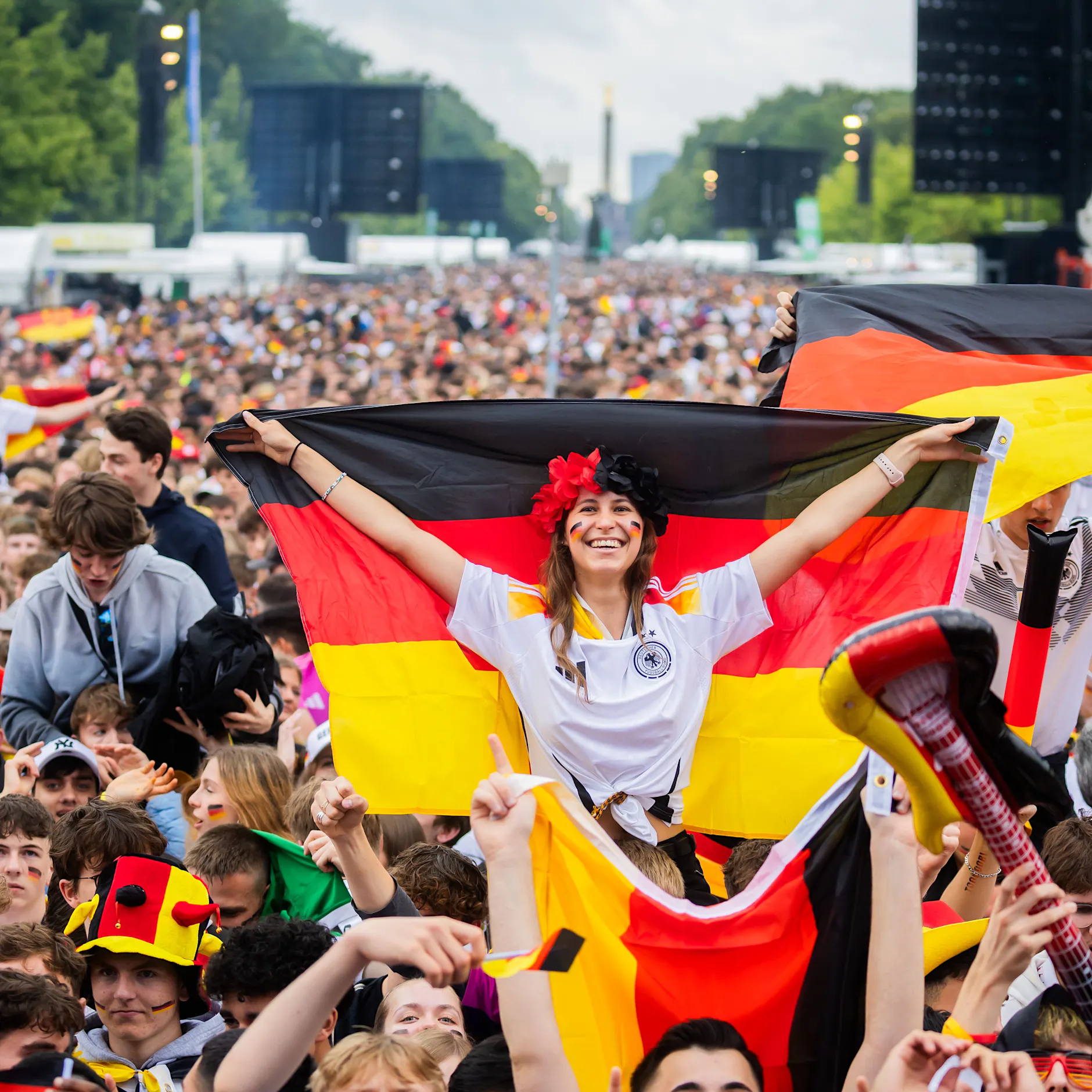 Public Viewing bleibt zur Fußball-Weltmeisterschaft auch nachts erlaubt