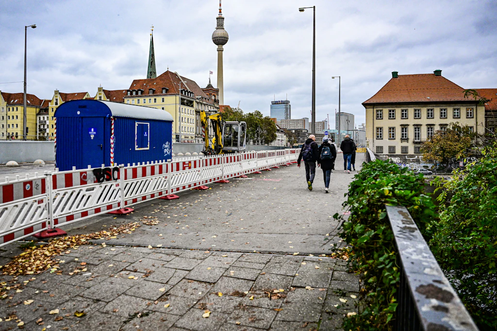 Lässt dieses Mega-Vorhaben Berlin stillstehen? 300 Brücken werden zu Baustellen
