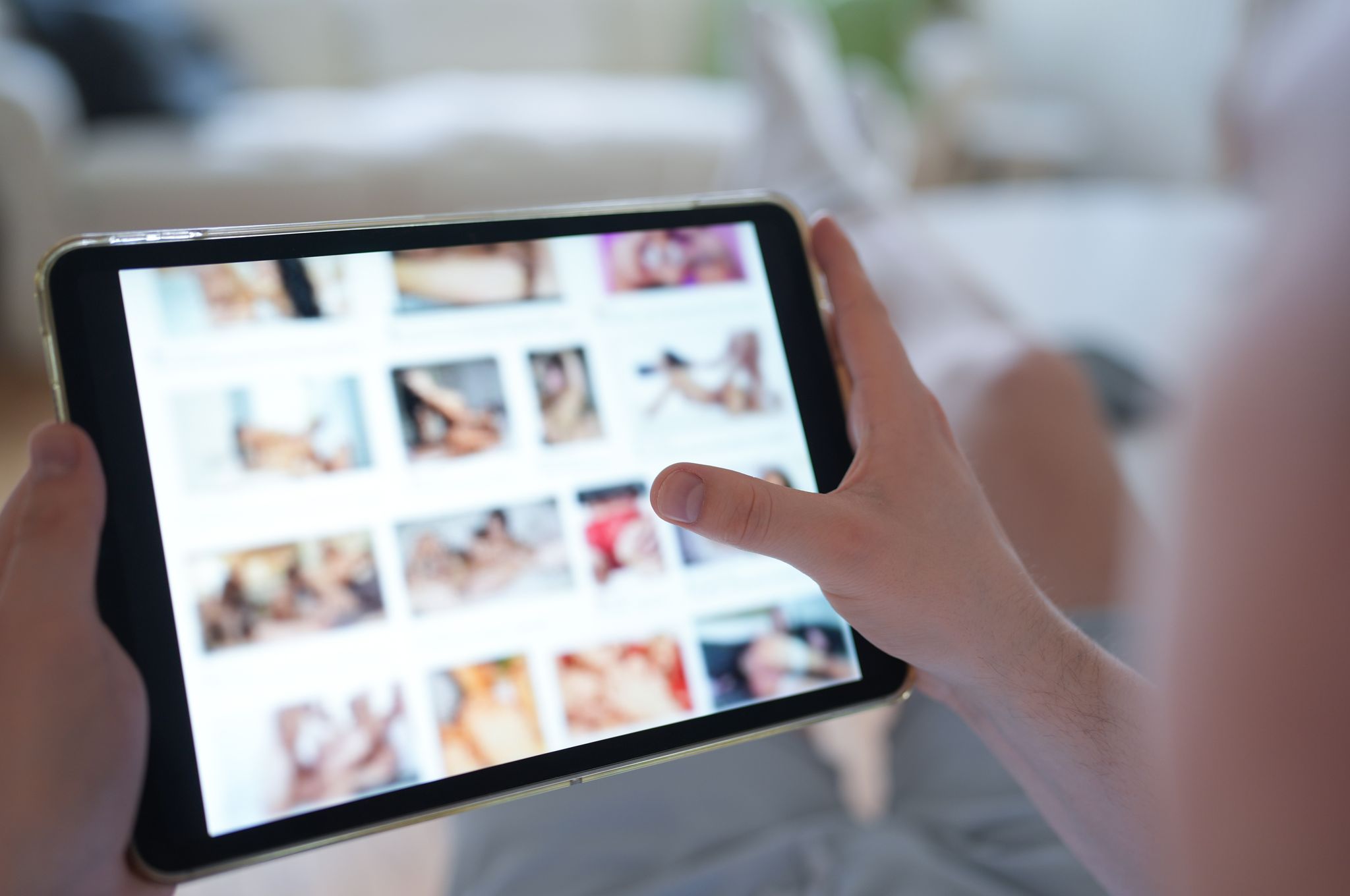 EU zieht die Notbremse gegen Porno-Deepfakes