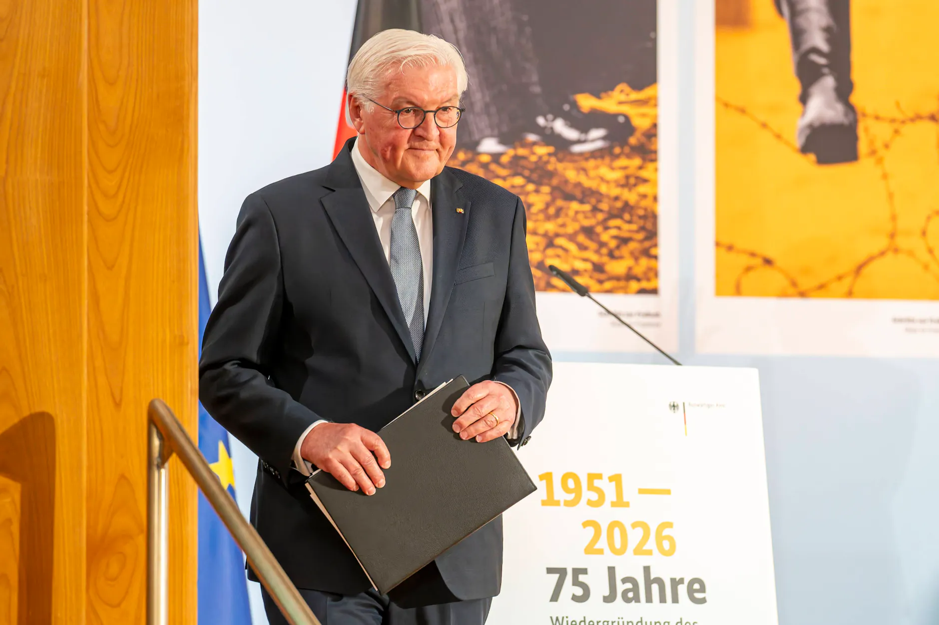 Frank-Walter Steinmeier bezeichnet den Iran-Krieg in einer Rede im Auswärtigen Amt in Berlin anlässlich des 75. Jahrestags der Wiedergründung der Behörde als „völkerrechtswidrig“.