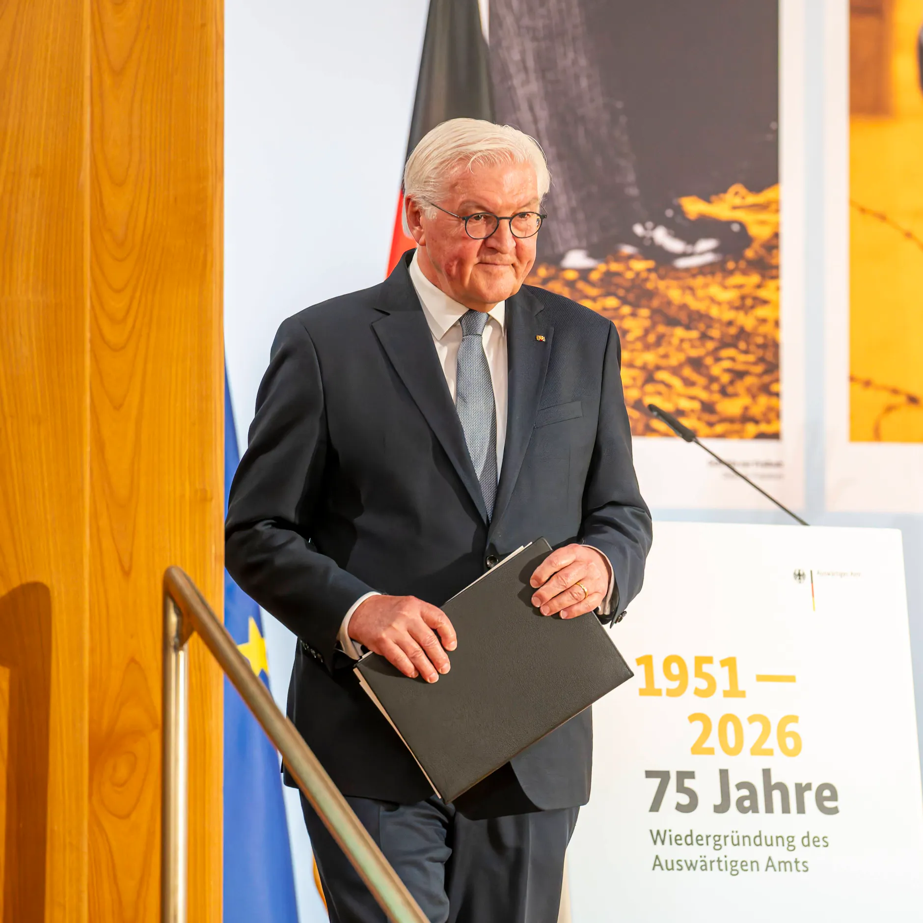 Image - Schattenminister von Bellevue: War Steinmeiers Egotrip verfassungskonform?