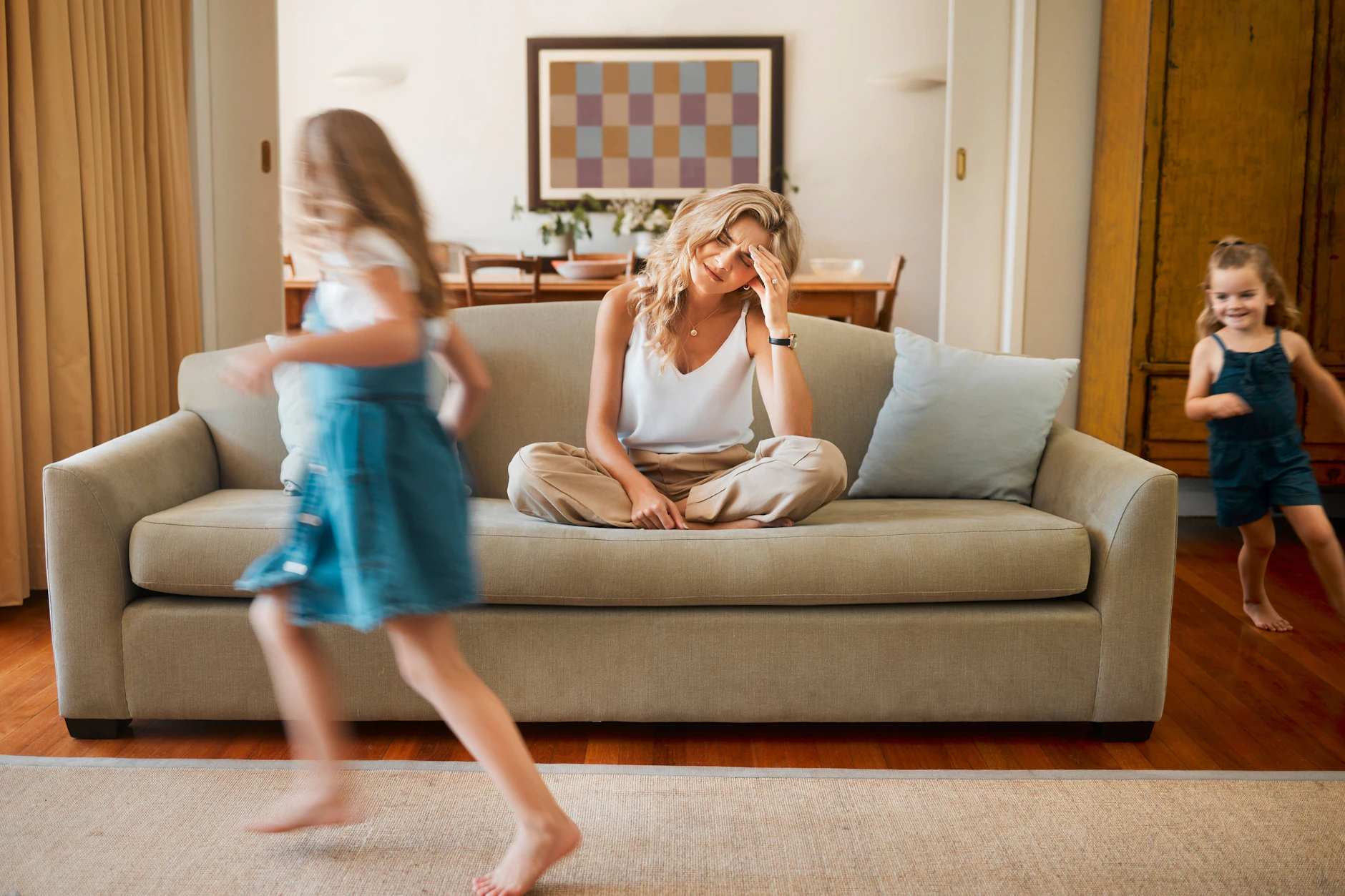 Die kommende Zeitumstellung hat einen großen Vorteil für Eltern.