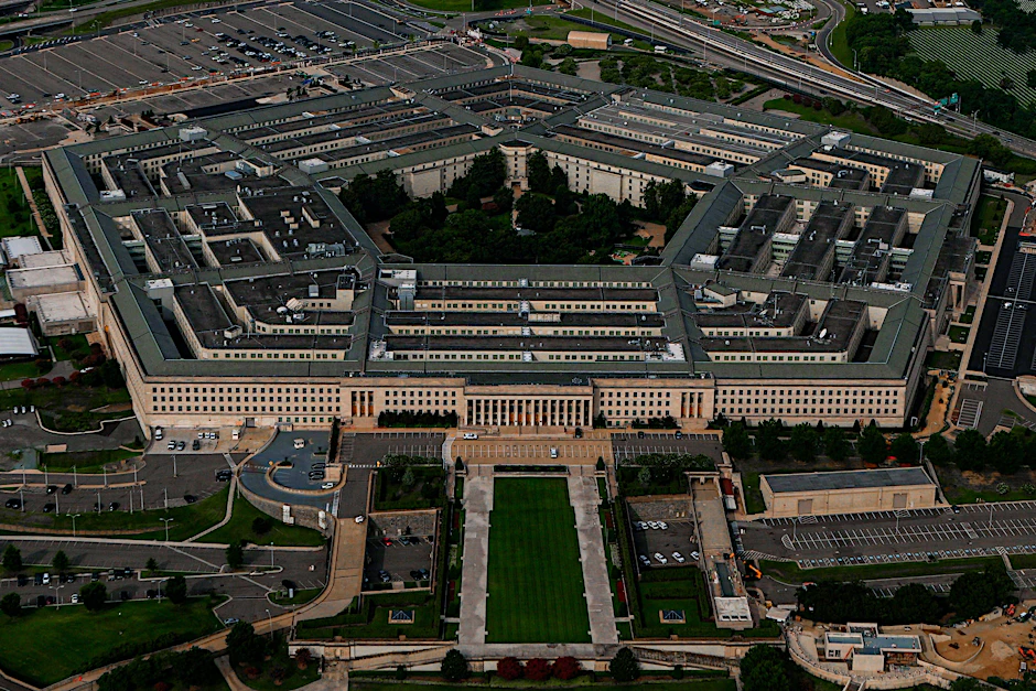 Das Pentagon erwägt offenbar, für die Ukraine bestimmte Waffen im Nahen Osten einzusetzen.
