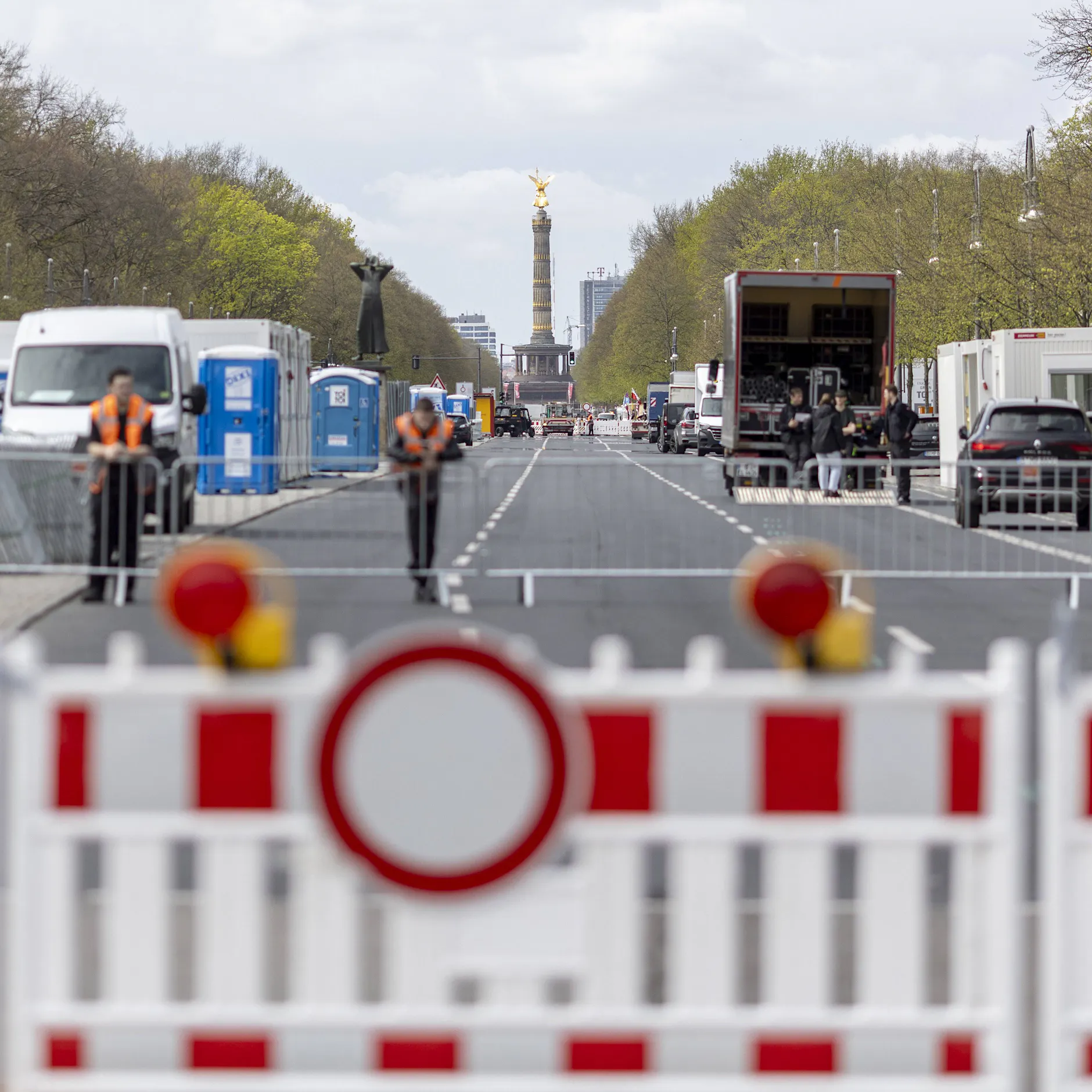 Halbmarathon und heikler Staatsbesuch legen Berlin lahm