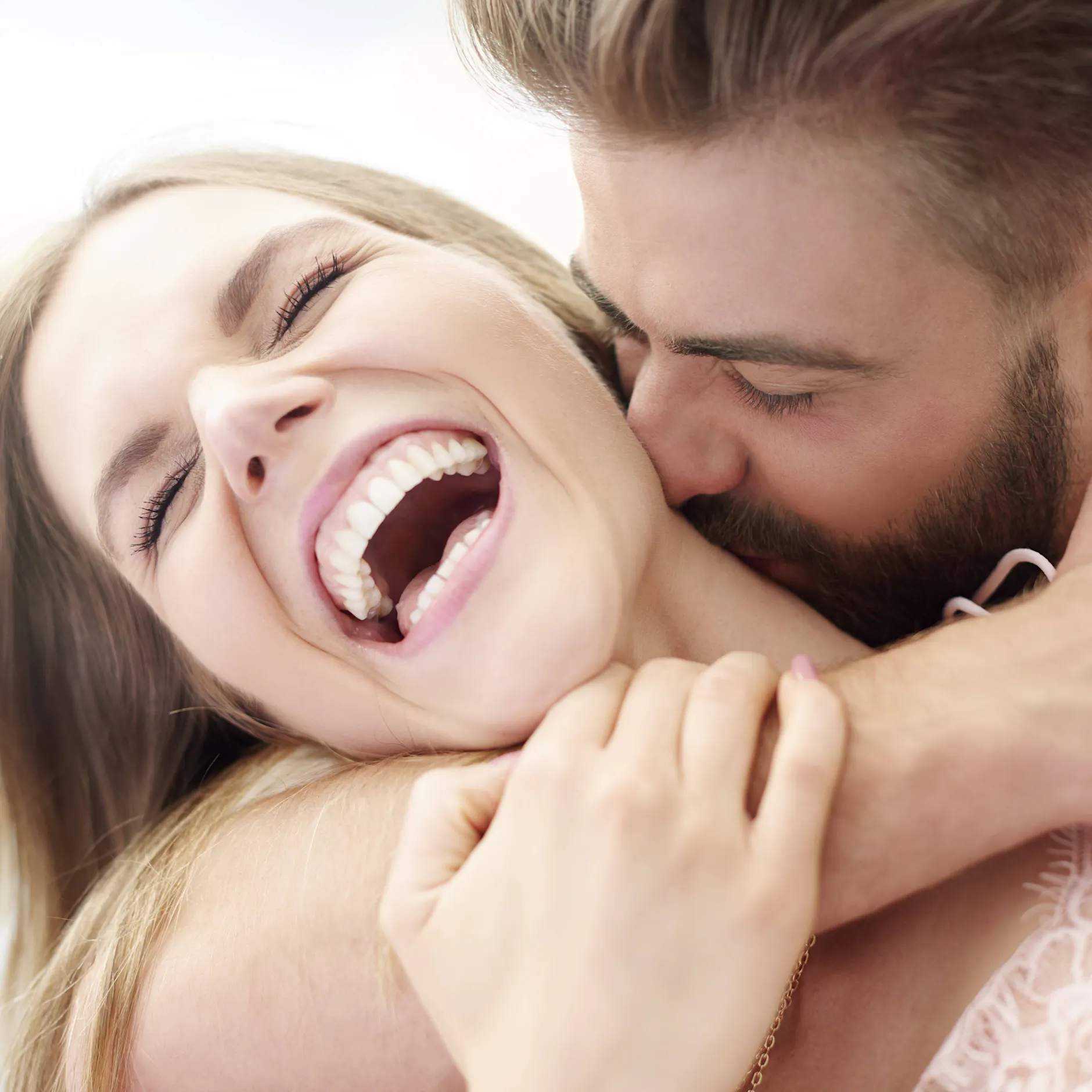 Liebeshoroskop 30. März bis 05. April: Wenn Gefühle plötzlich deutlicher werden