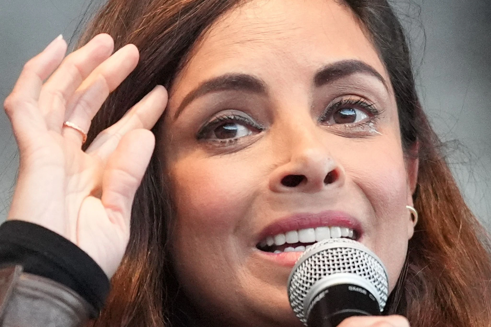 Collien Fernandes wurde mutmaßlich Opfer von sexualisierter Gewalt im Internet.